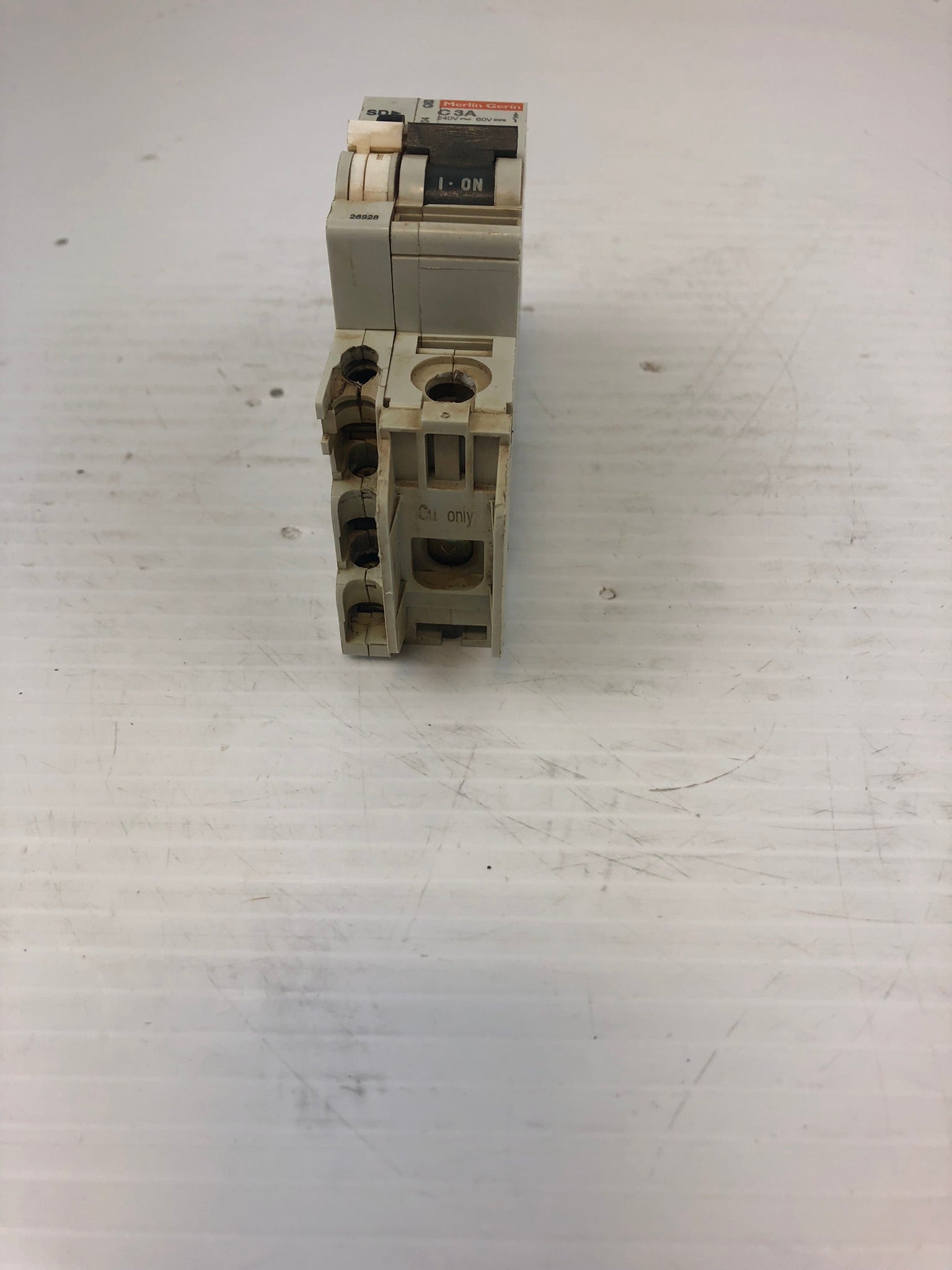 Merlin Gerin C3A 1-Pole Circuit Breaker 240V~60V 60104