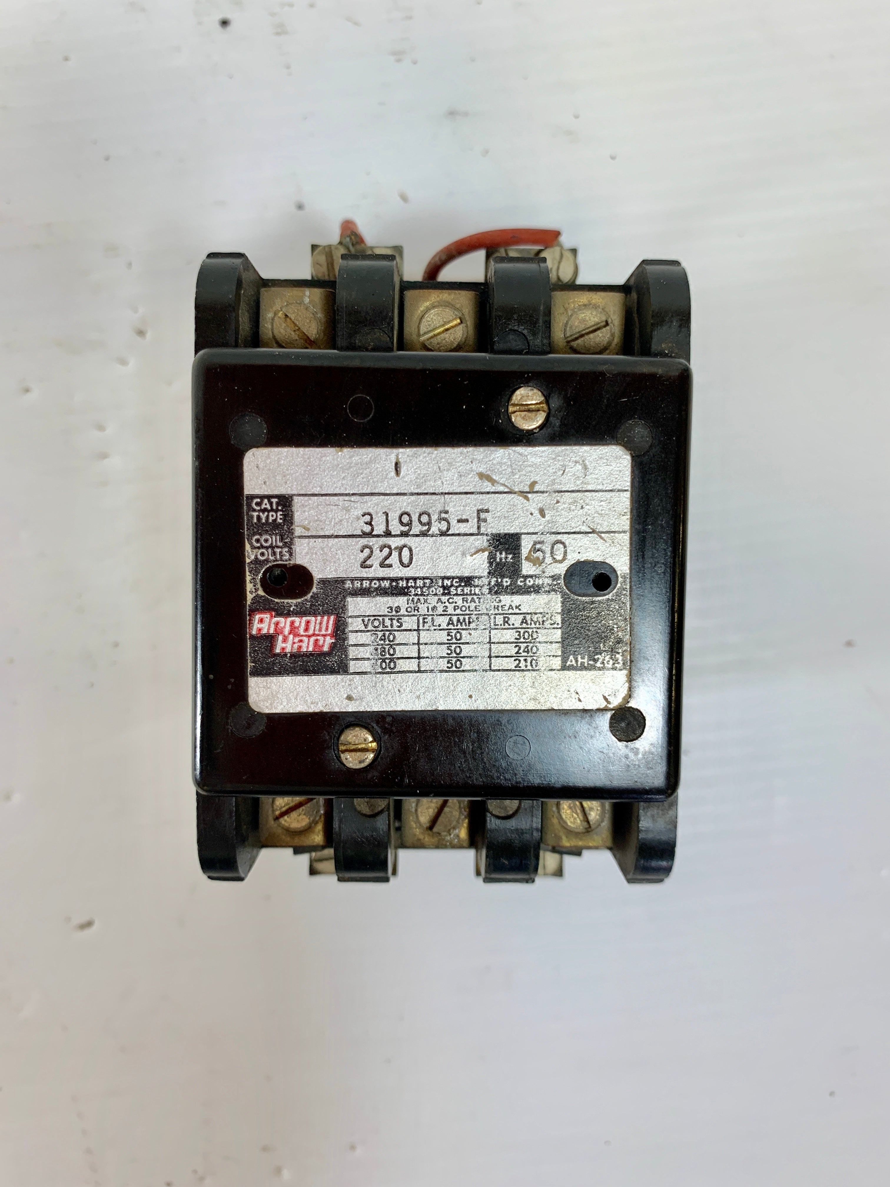 Arrow Hart Contactor 31995-F 220 Volts 50 Hz