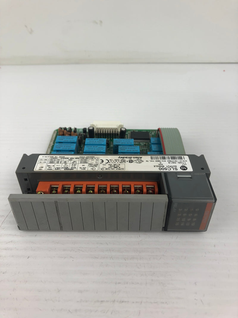 Allen Bradley 1746-0W16 Output Module Series C SLC 500 with Cover