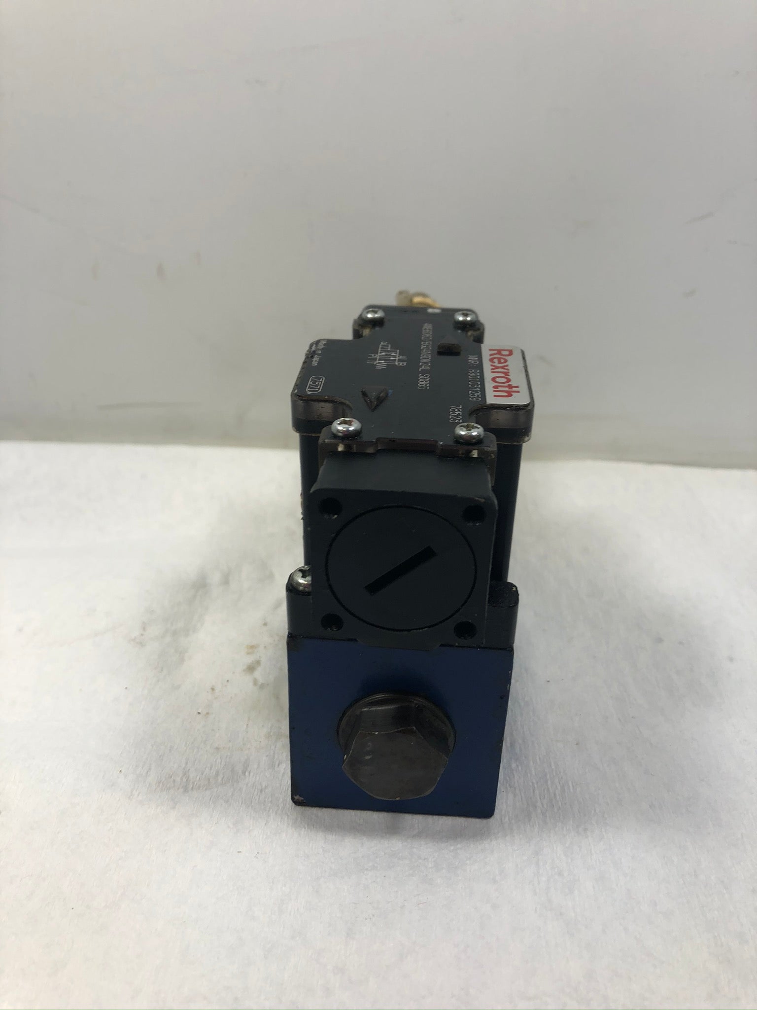 Rexroth 4WE6D62-EG24N9DK24L SO865 Hydraulic Solenoid Valve