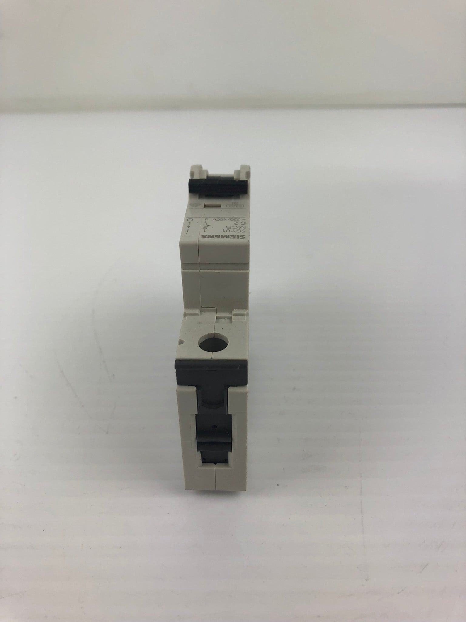Siemens 5SY6102-7 Circuit Breaker MCB C2 230/400V