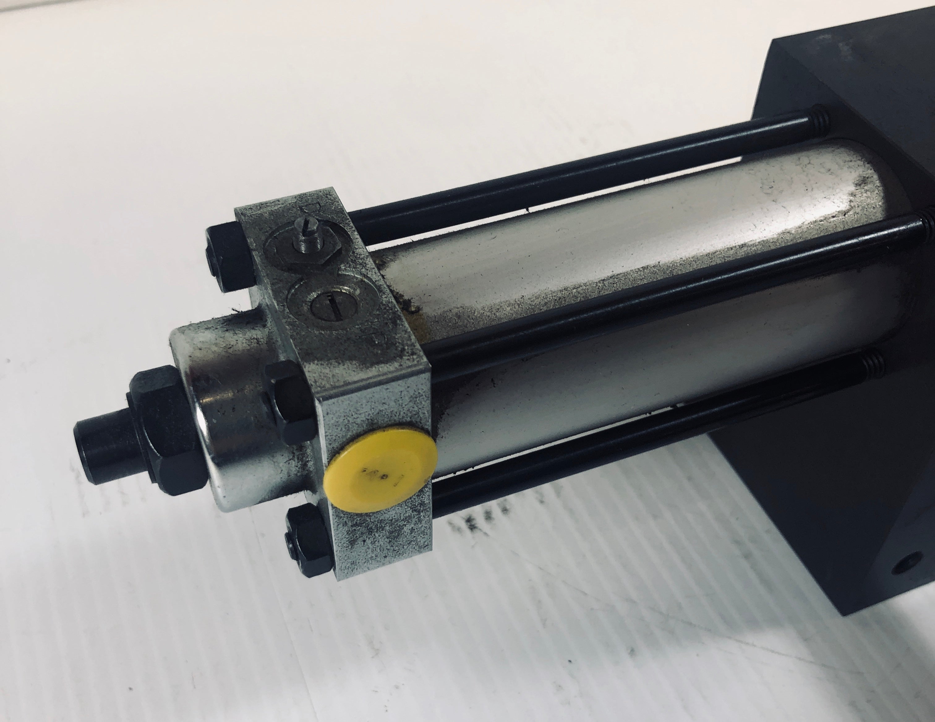 PHD Cylinder R11A 3 180 -A-D-E
