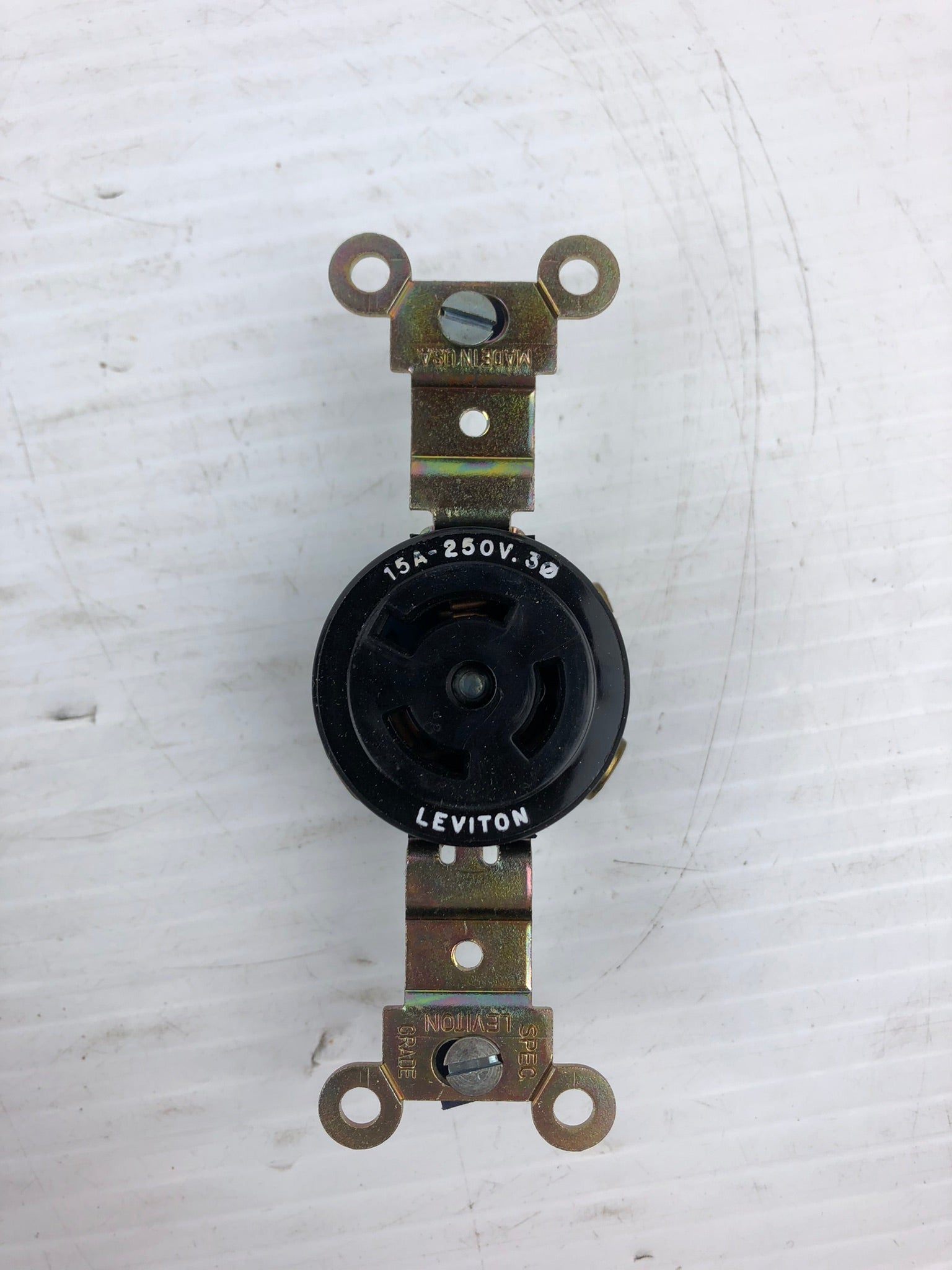Leviton 4870 Black Locking Receptacle 3-Pole 3-Wire 15A-250V Three Phase