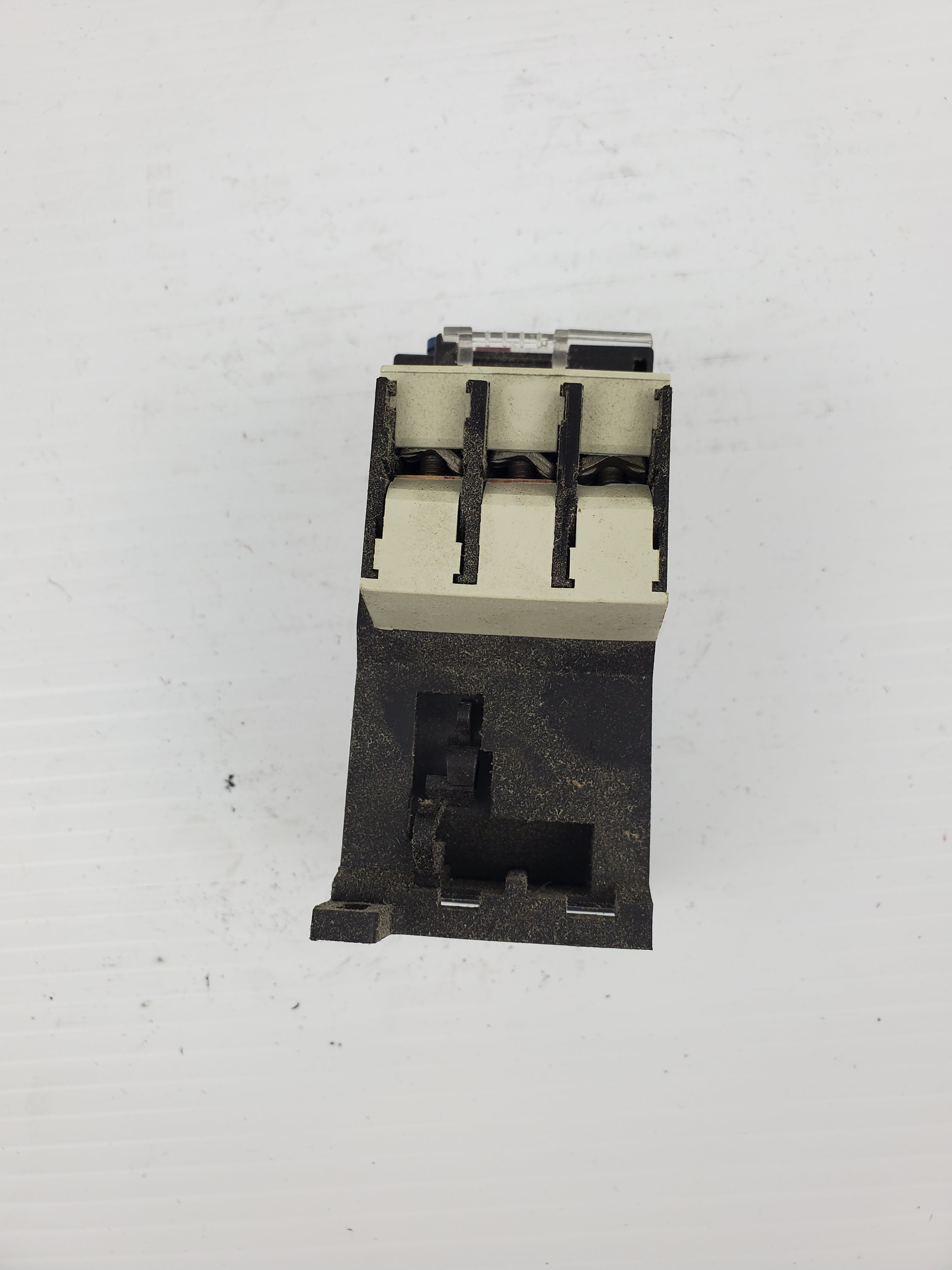 Telemecanique LR2D1308 Terminal Overload Relay With LA7-D1064 Adaptor