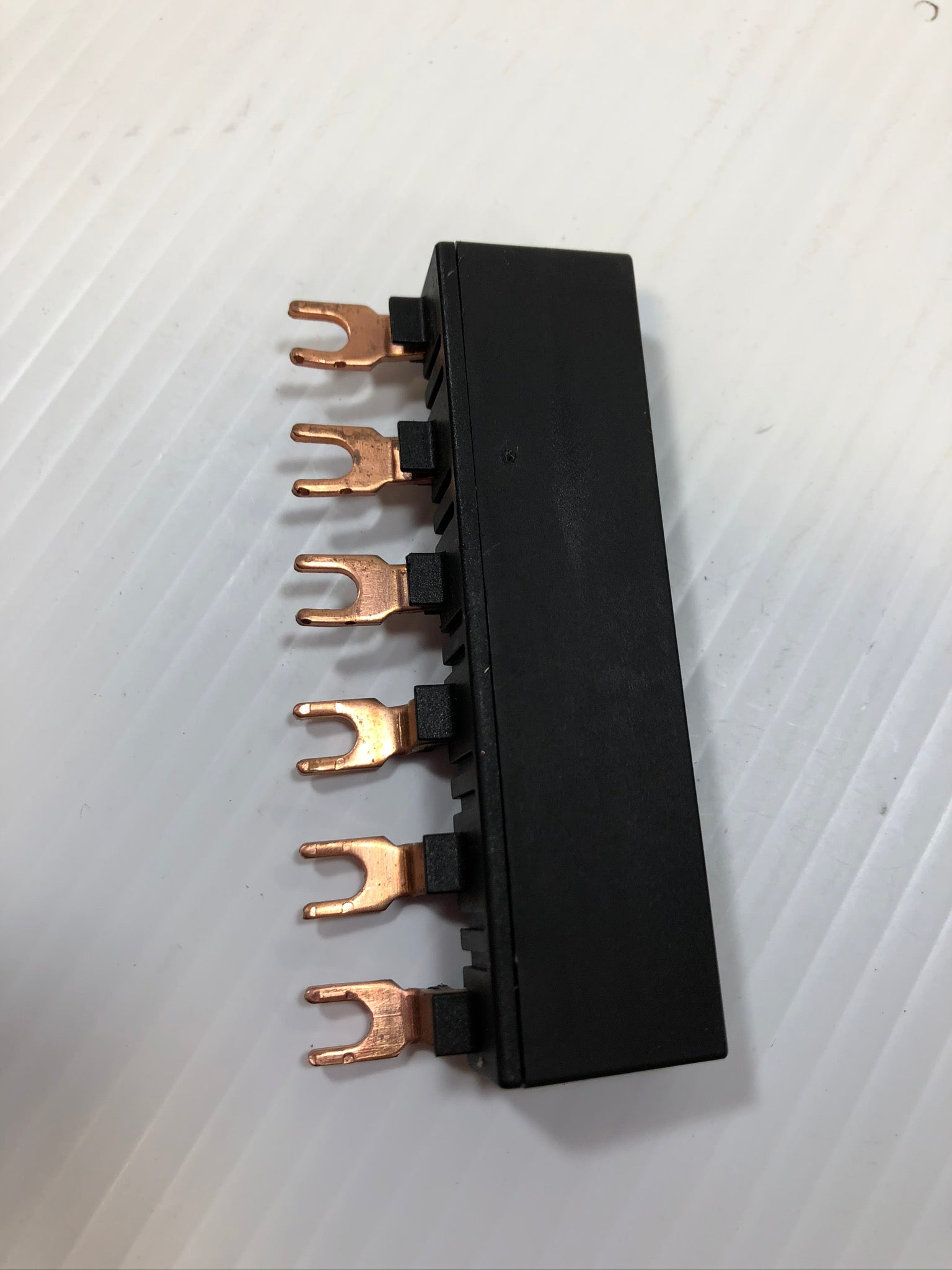 Siemens 3RV1915-5DB Feeder Bar