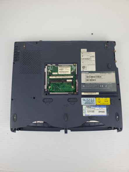 Toshiba Satellite 1200-S121 Laptop PS120U-00DJX7 - Parts Only