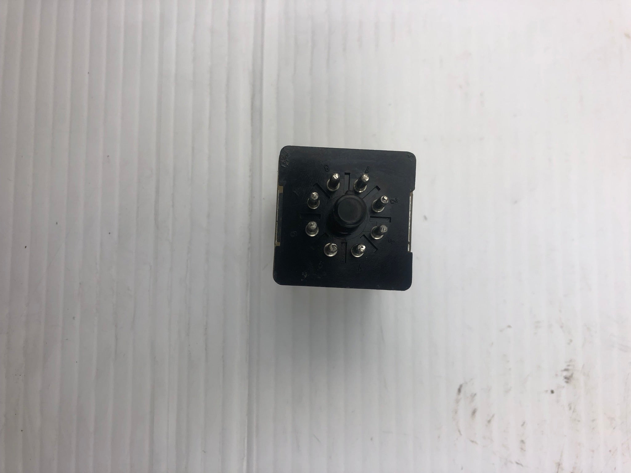 Potter & Brumfield Tyco Electronics KRPA-11AG-120 Relay 8-Pin 120V 50/60 Hz