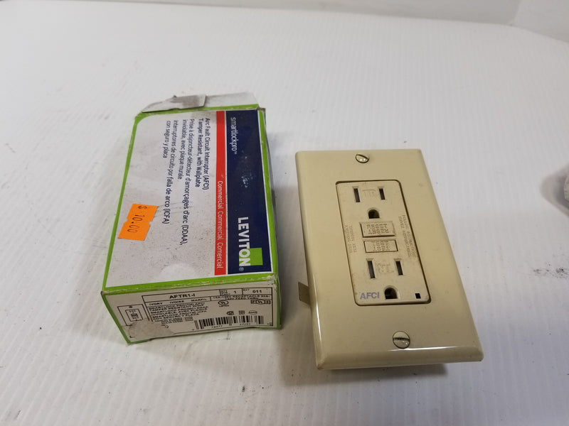 Leviton AFTR1-I Smartlock Pro Tamper Resistant Duplex Outlet