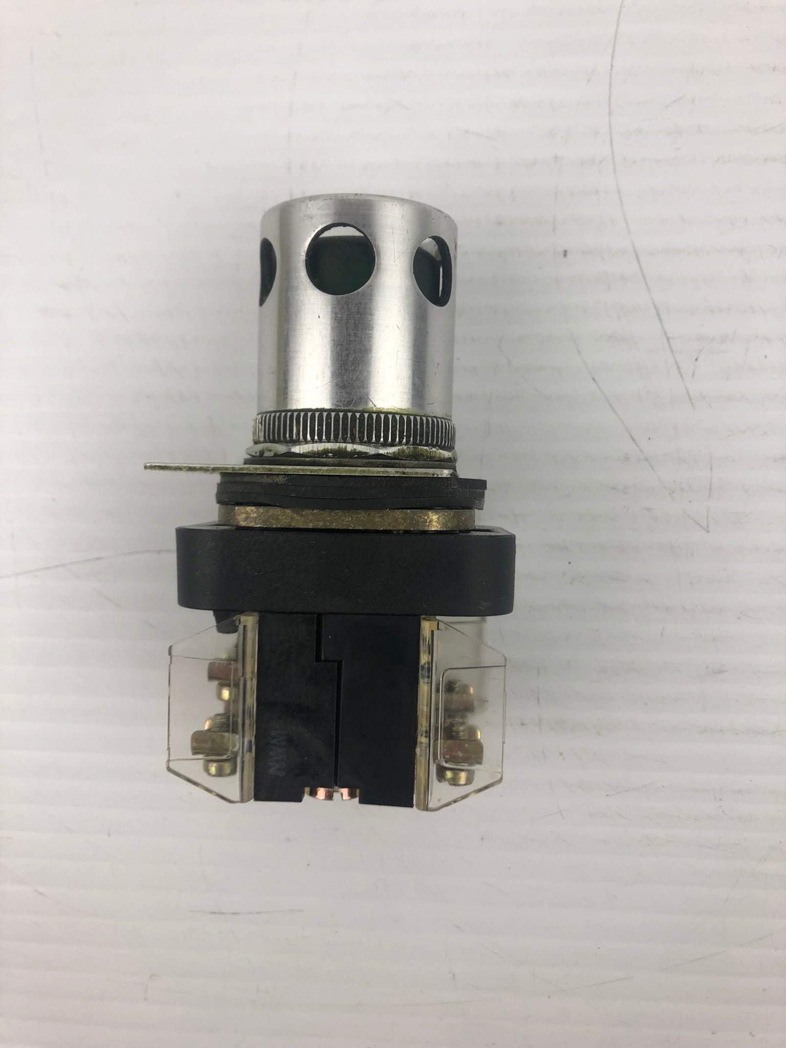 Allen-Bradley 800T-QA24 Push Button Power On 24V Series T Green