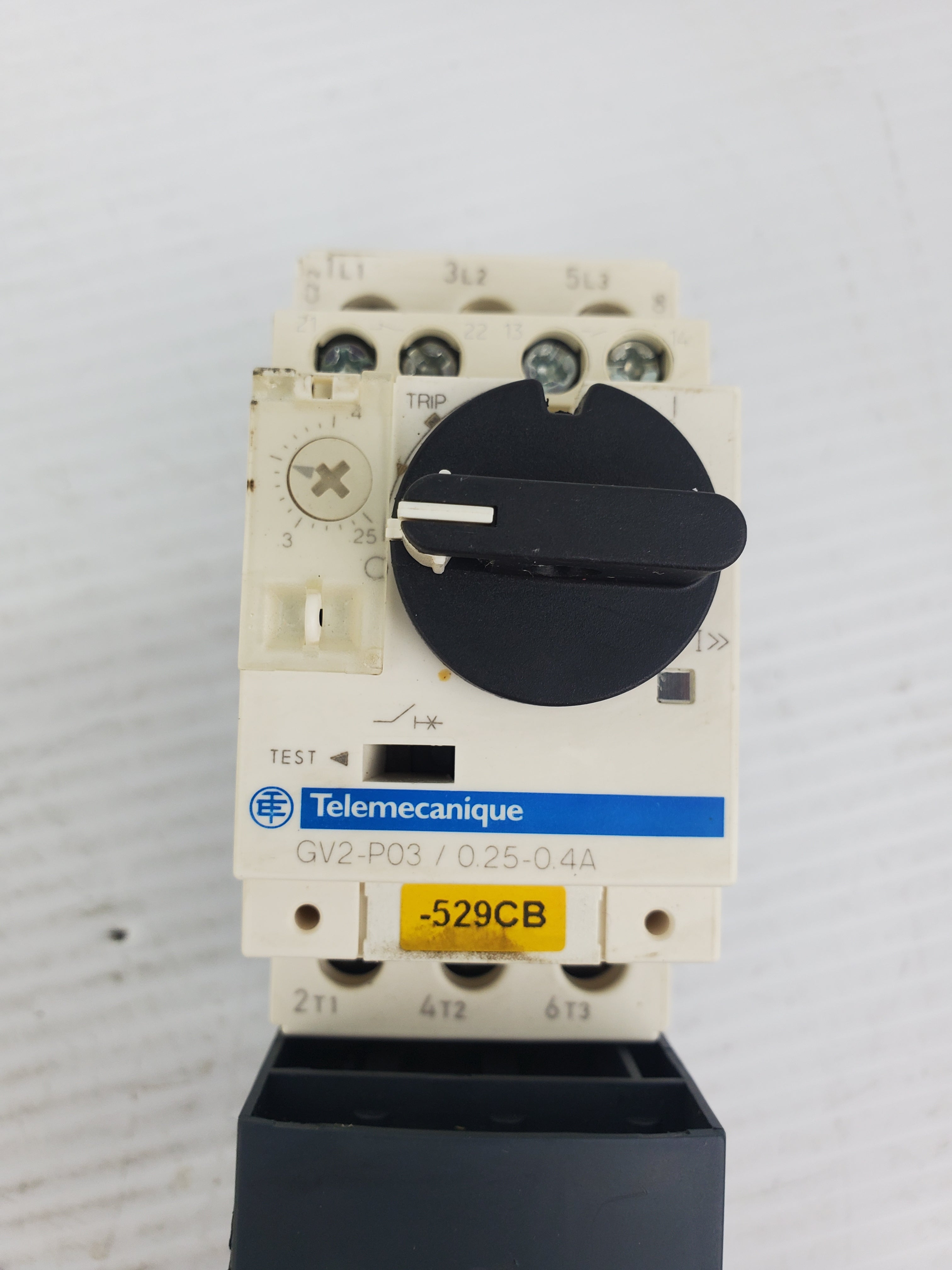 Telemecanique GV2-P03/0.25-0.4A Motor Circuit Breaker with LC1D09 Contactor