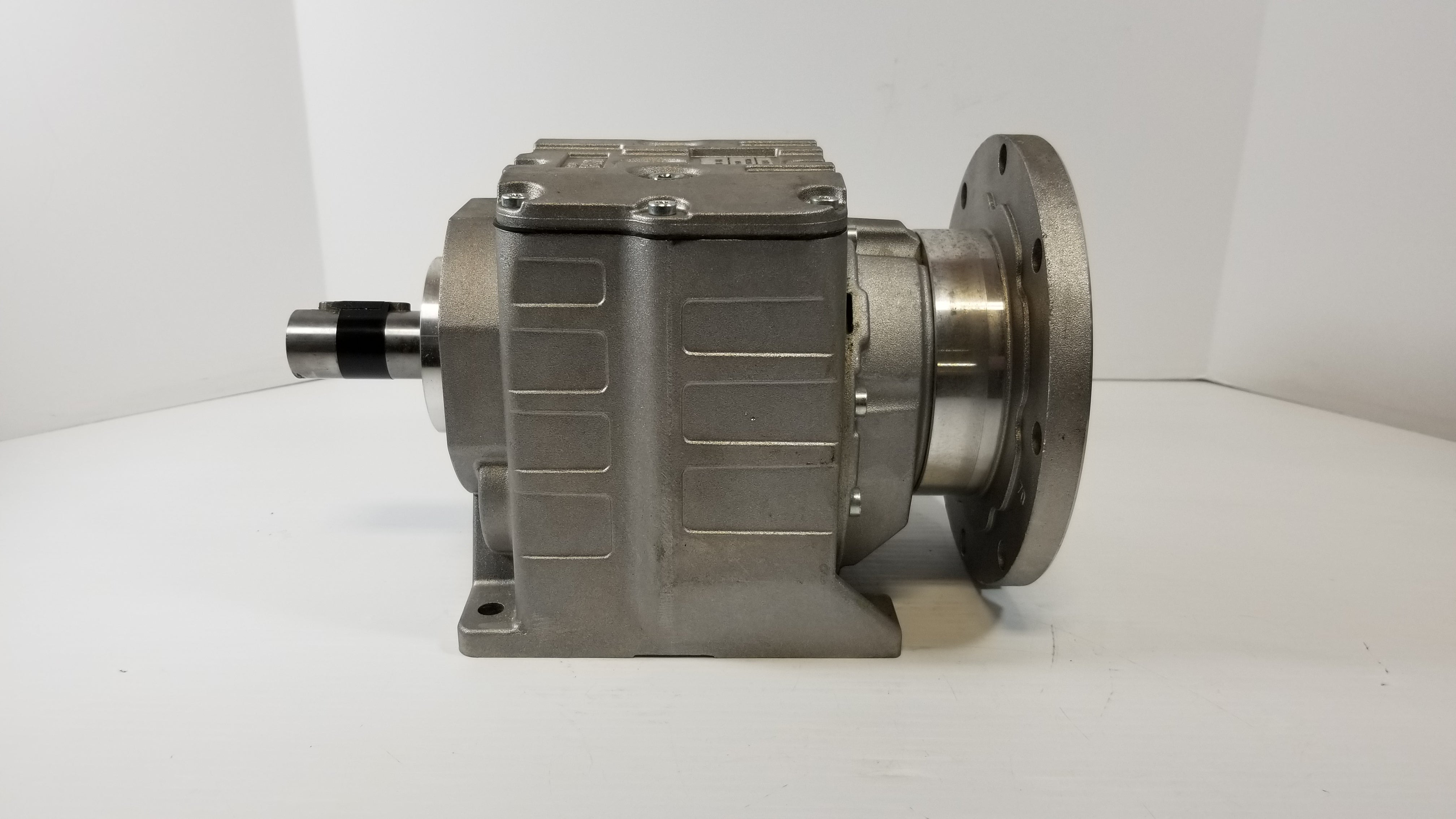 Varvel FRD22-B3-H1-26.73Inline Helical Gear Reducer 26.73:1 Ratio