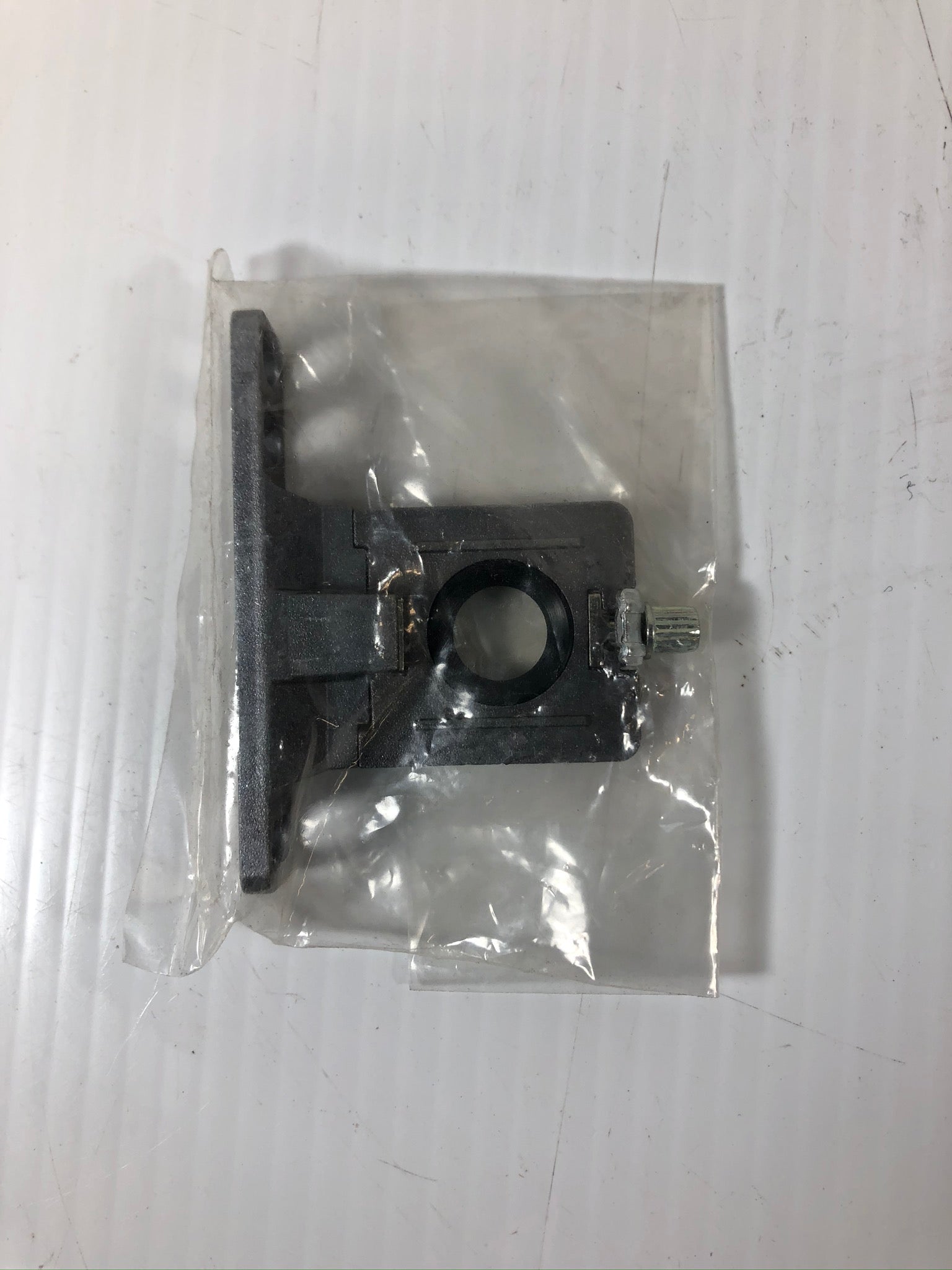 SMC Y200T-A Bracket