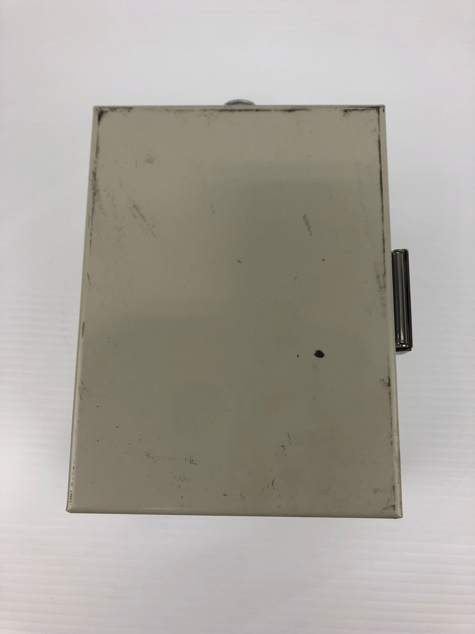 Hoffman 20759 Junction Box Enclosure 6724047 - 8"x5"x6"