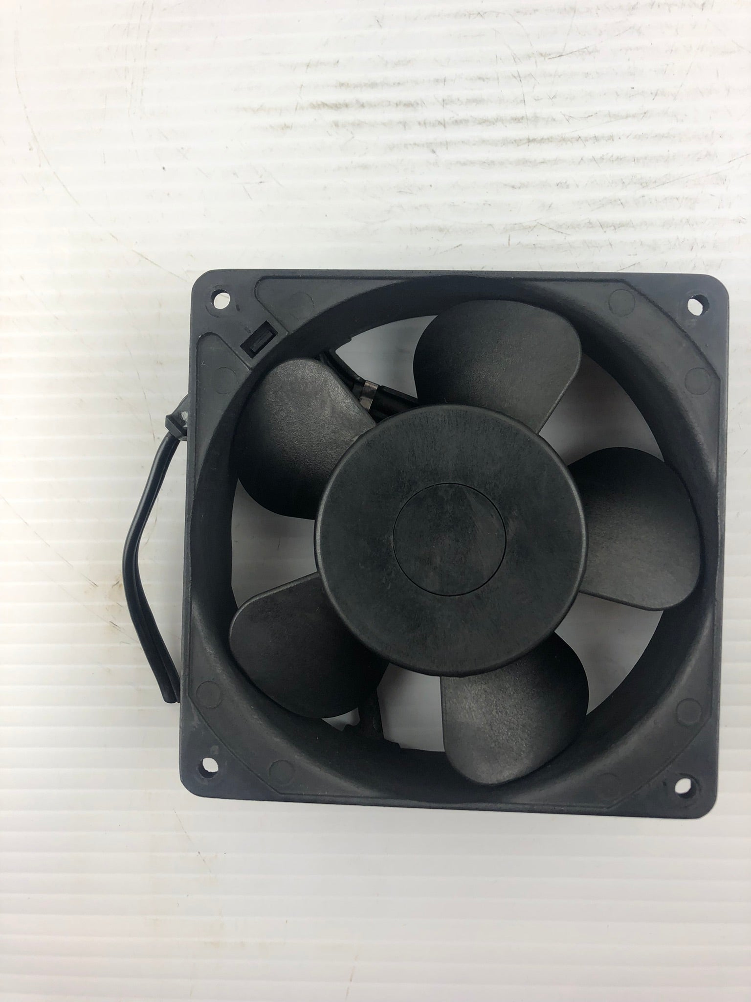 NMB-MAT 4715MS-22T-B50 Cooling Fan 220VAC 1 Phase 14/13 Watt