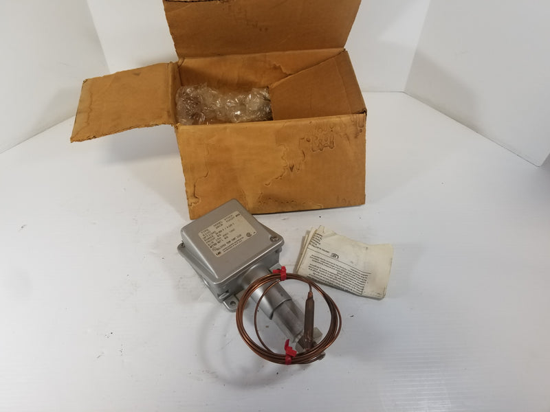 United Electric E100 2BCB Temperature Switch