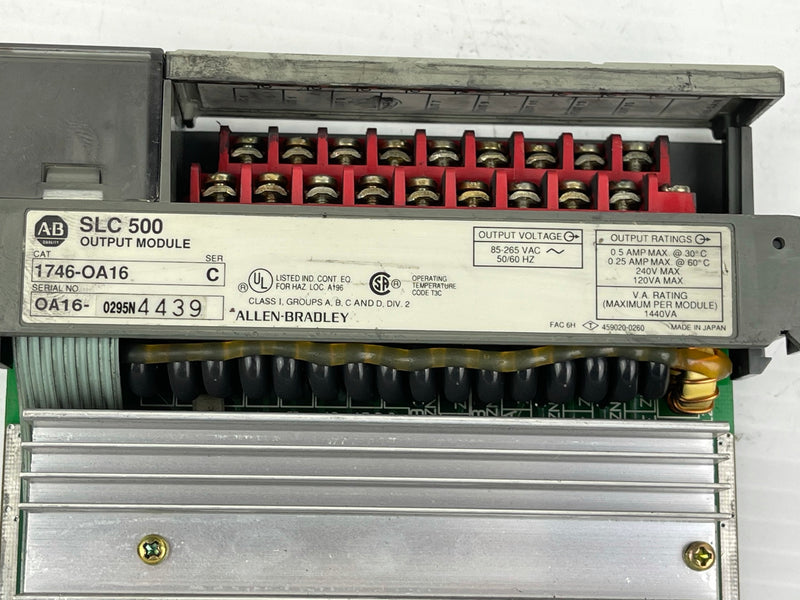 Allen-Bradley 1746-OA16 Series C Output Module