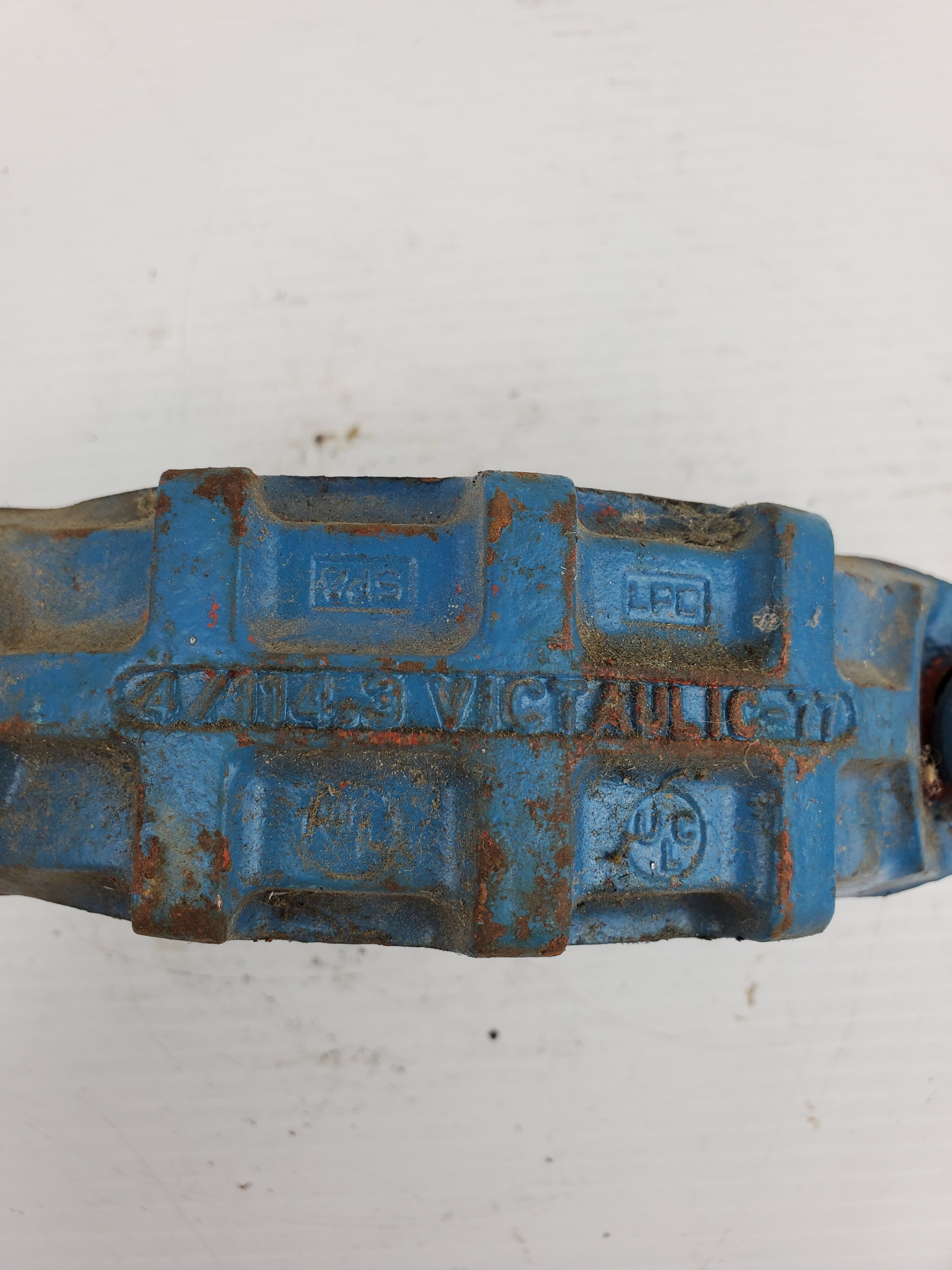 Victaulic 4/11 4,3 - 77 Pipe Coupling