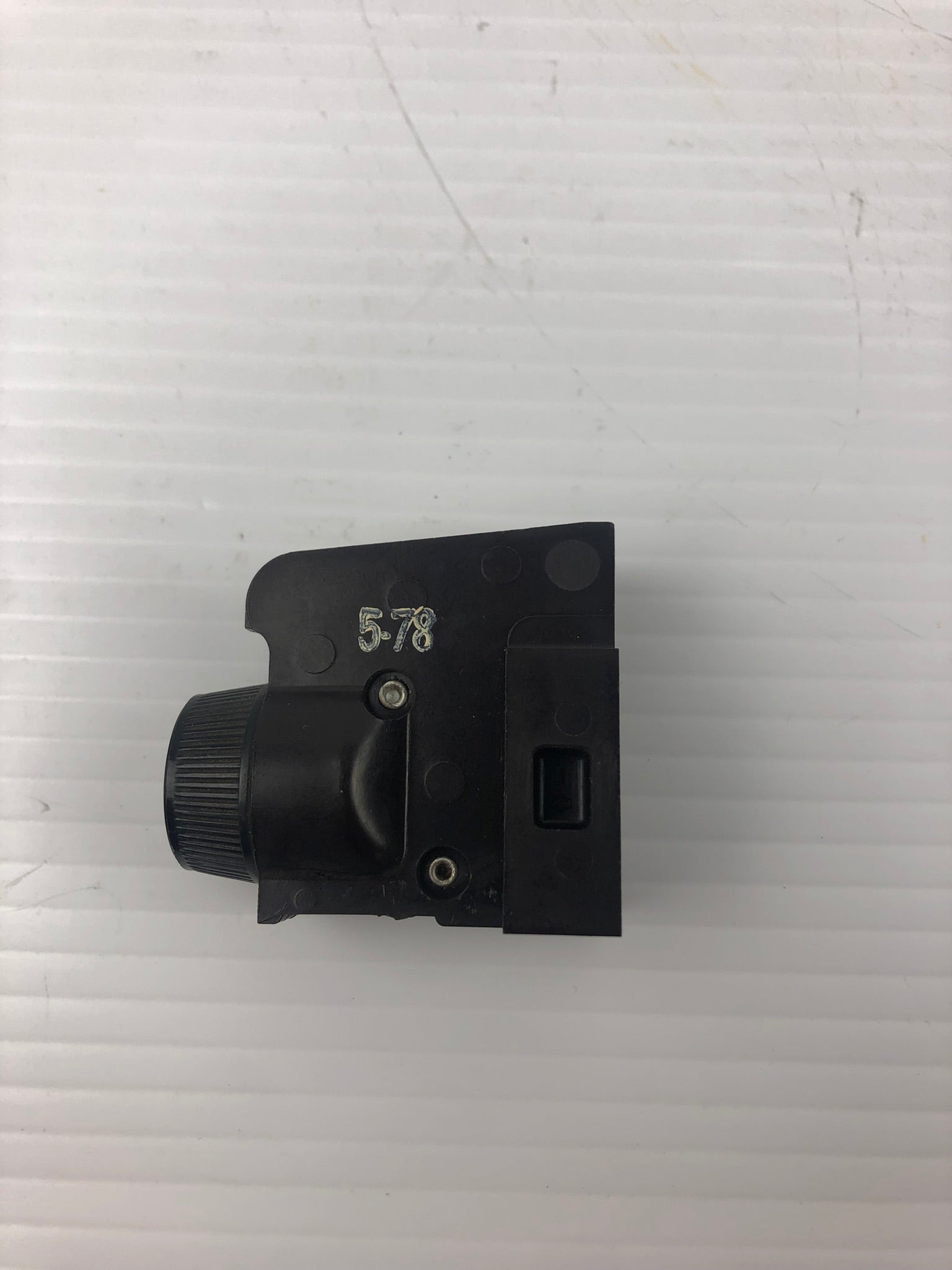 Cutler-Hammer C320FB Fuse Holder 15A 600V Series A1 Type KTK