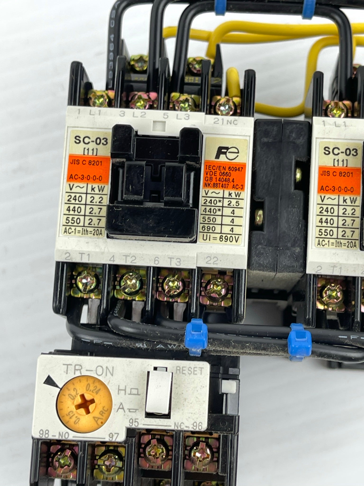 Fuji Electric Contactor and Overload Relay Assembly SC-03 TR-ON TR13N