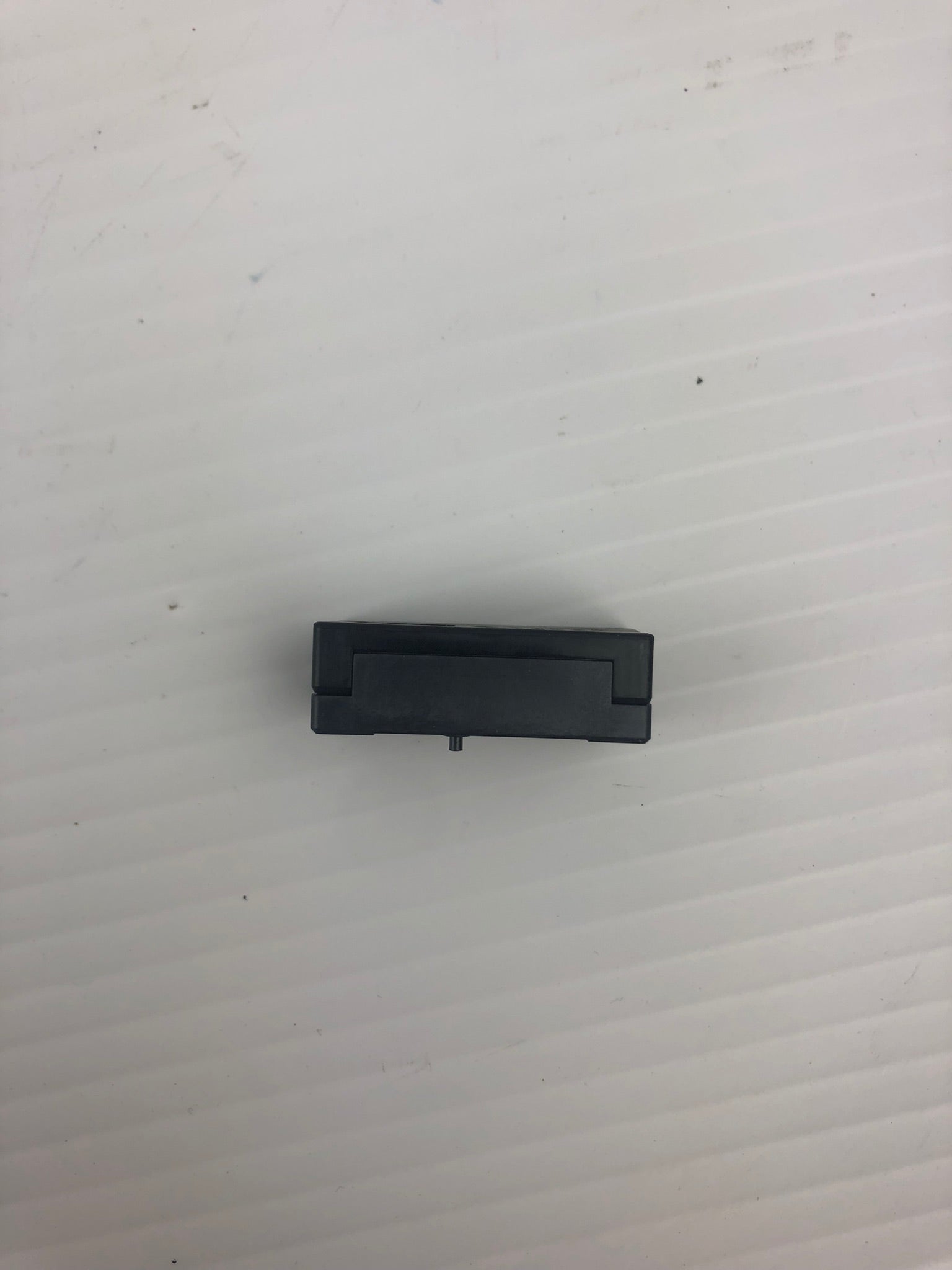 Omron D6E-110-K Replacement Part - Pulled From OKI Printer C9650/C9850