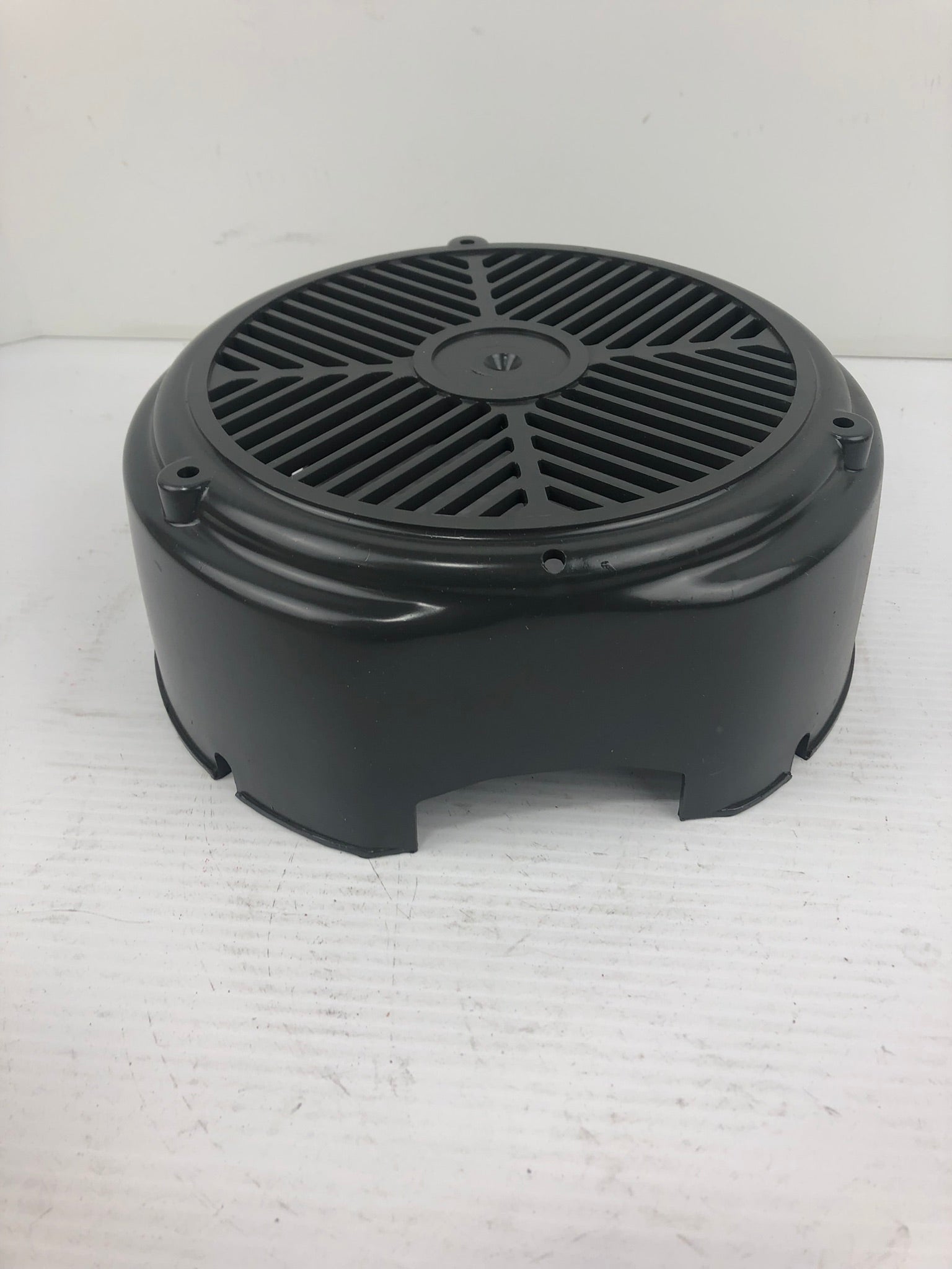 X10129 Grey Plastic Round Cover