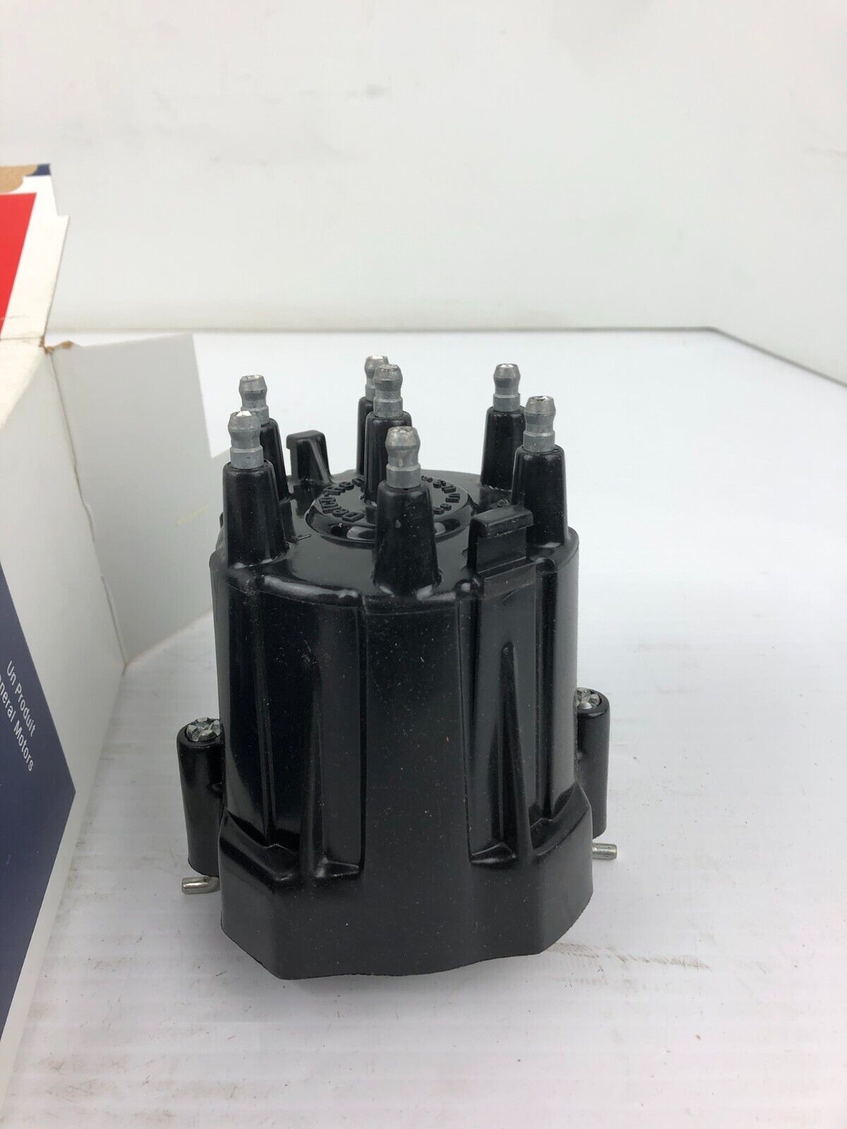 Delco Remy DR457 Distributor Cap #D341