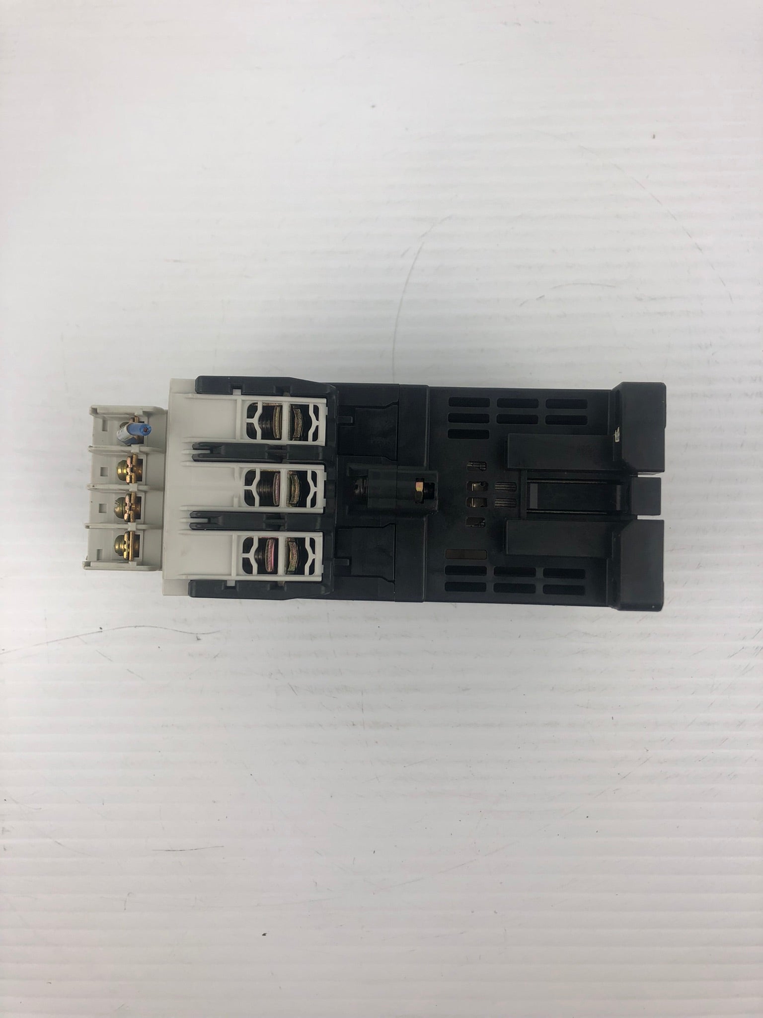 Fuji Electric SC-E1G SE 32AG Contactor Fuji SZ-A22/T Auxiliary Fuji SZ-Z36 Coil