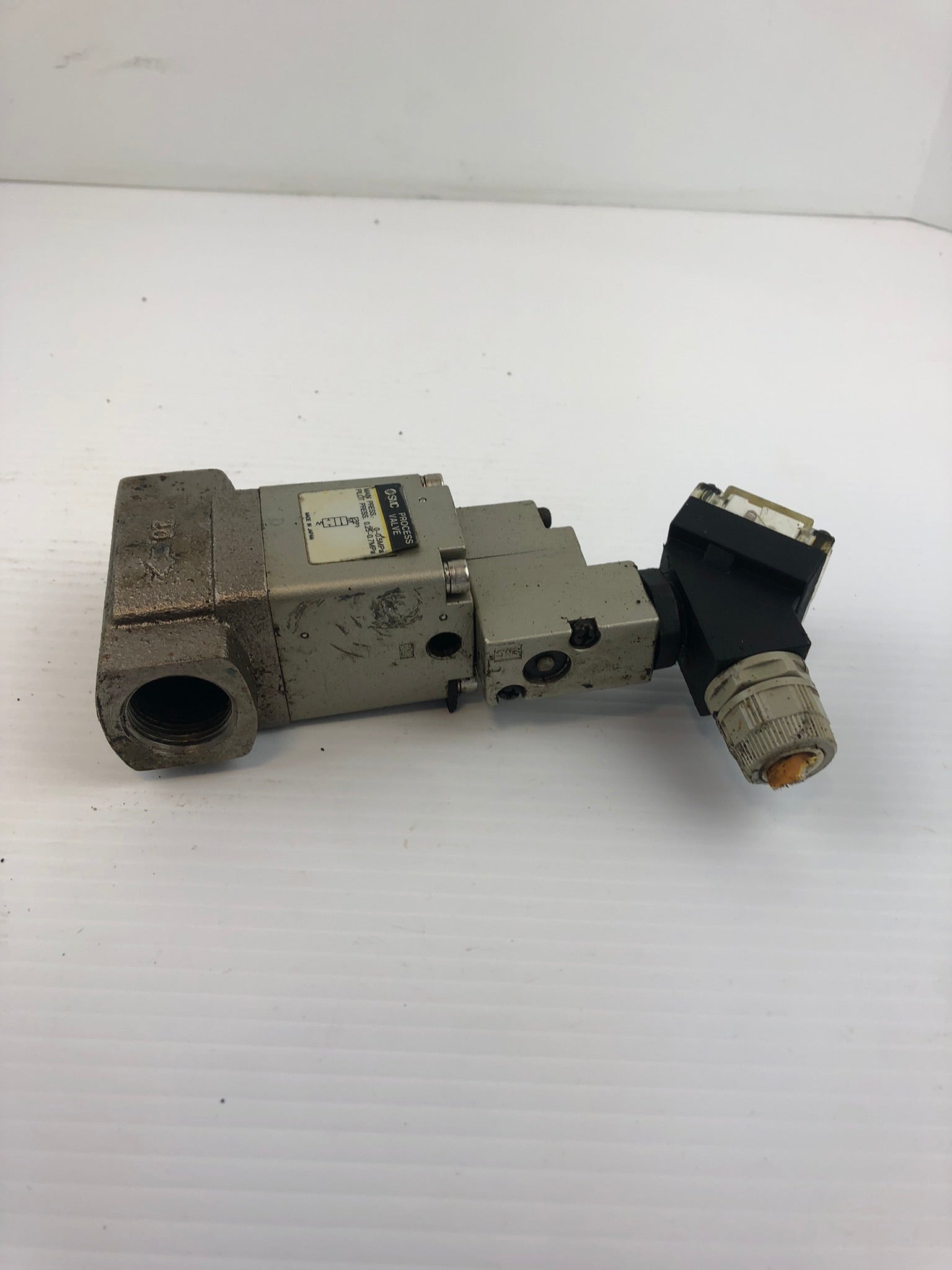 SMC VNC311A Solenoid Valve with Process Valve AC 110V 50/60 Hz
