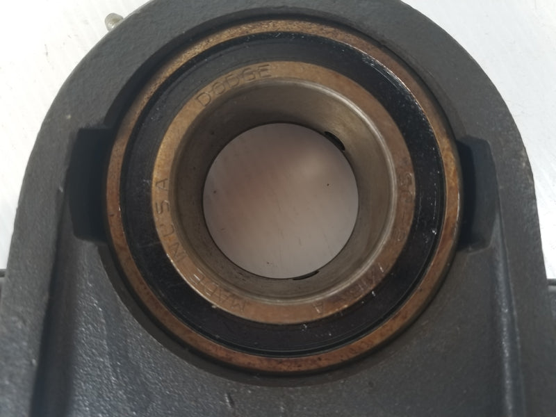 Dodge P2B-SC-207 Pillow Block Bearing 2 7/16