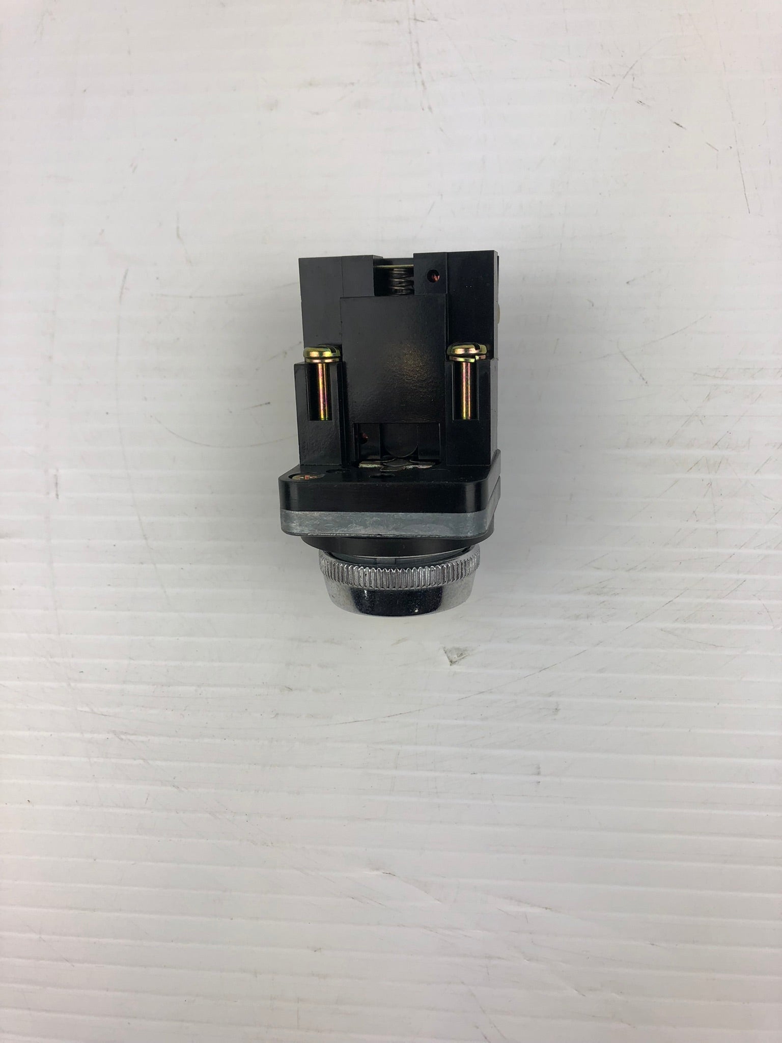 Fuji 70C-IA Reset Button 600VAC 600VDC Yellow