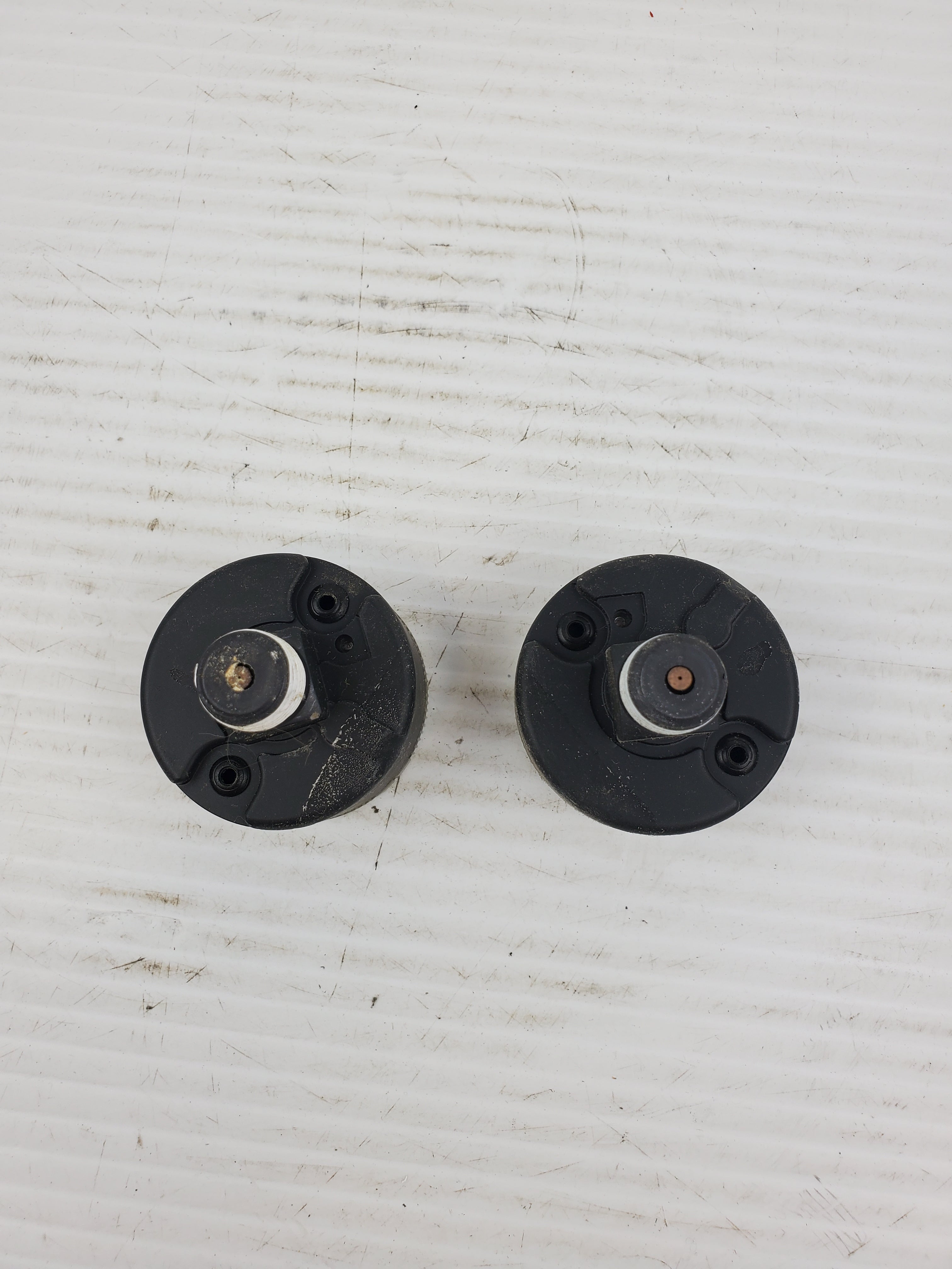 SMC G46-10-02 & G46-2-02 Pressure Gauge (Lot of 2)