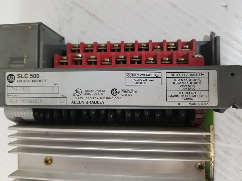 Allen-Bradley 1746-OA16 SLC 500 PLC Output Module