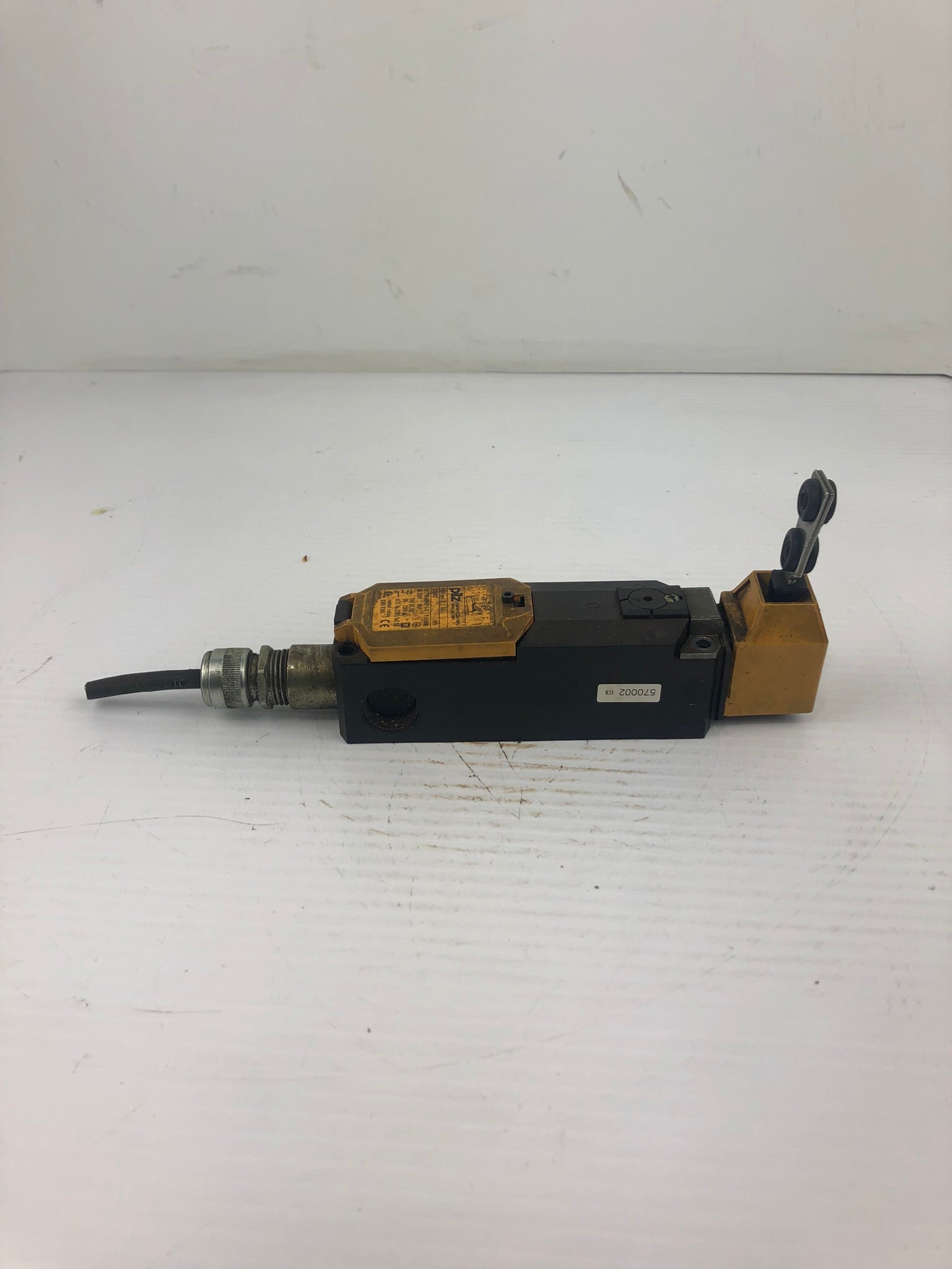Pilz Safety Interlock Switch PSEN ME1.1S/1AS 570002