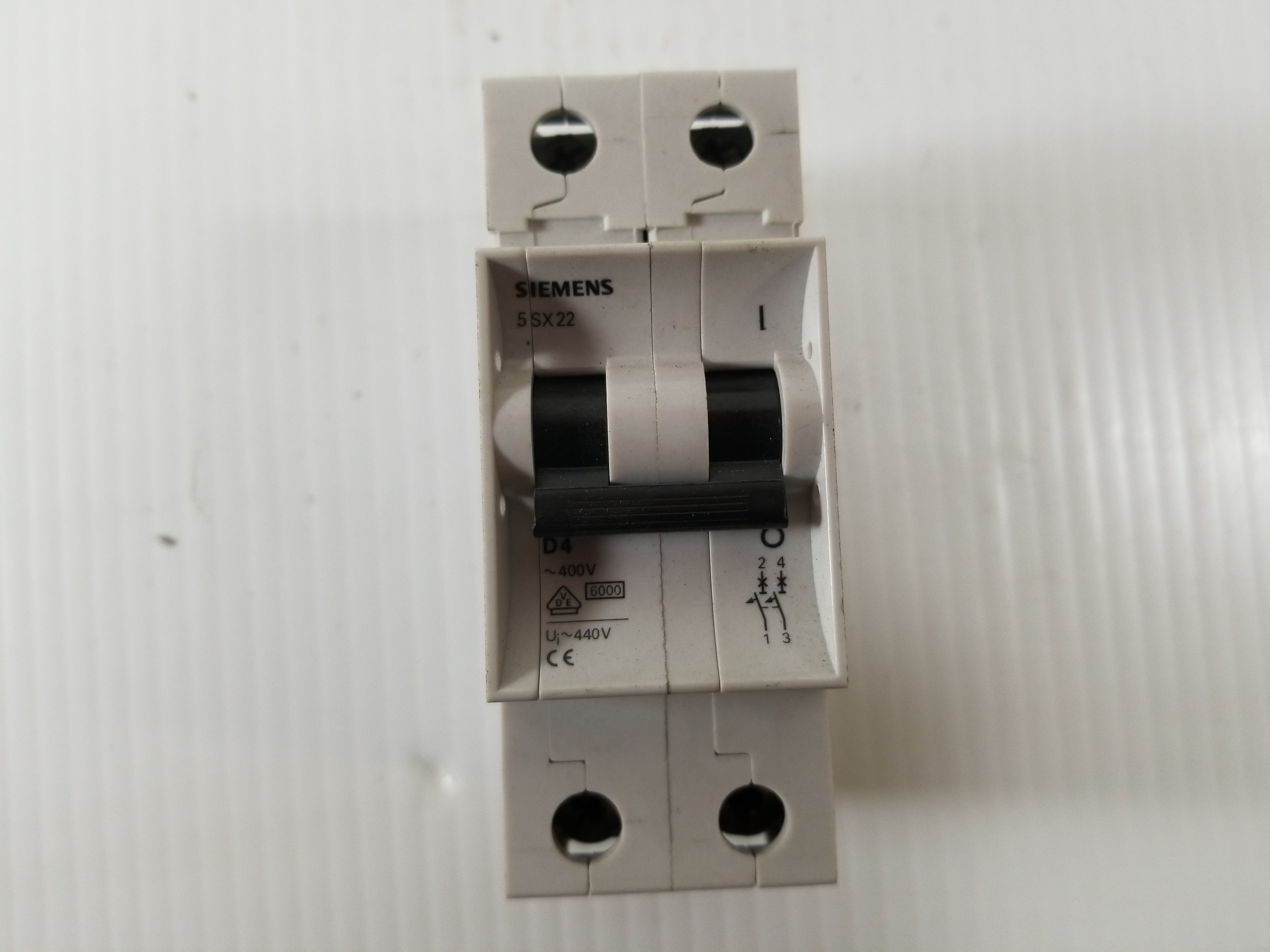 Siemens 5SX22 2-Pole 4A Circuit Breaker