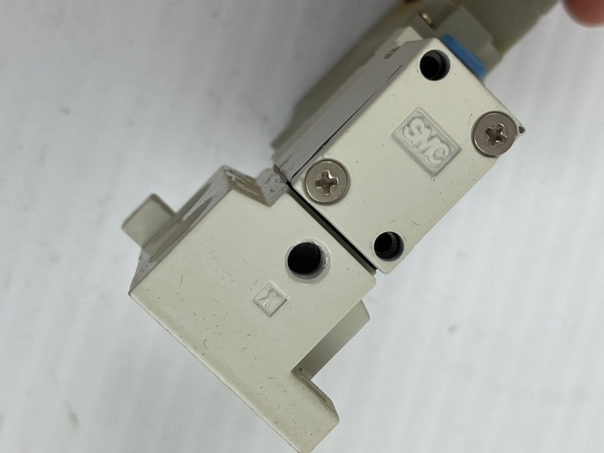 SMC Solenoid Valve SYJ514-50E-01