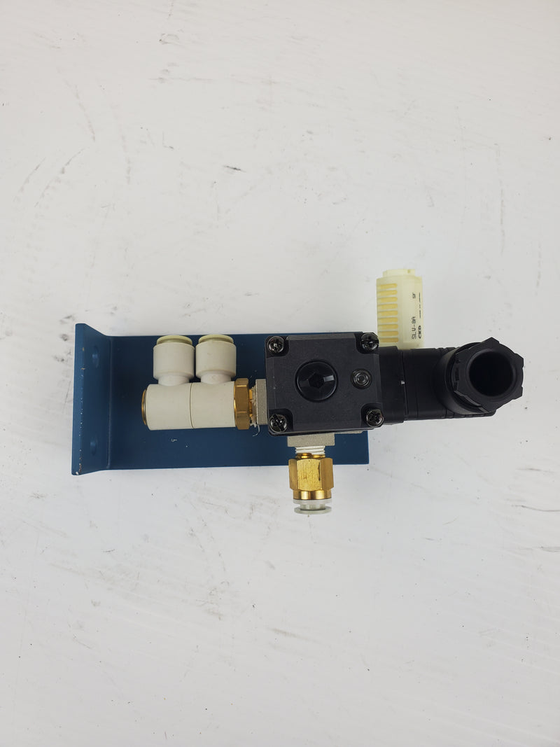 SMC VS3115 Pneumatic Solenoid Valve Bracket SLW-8A 5F CKD Silencer Attached