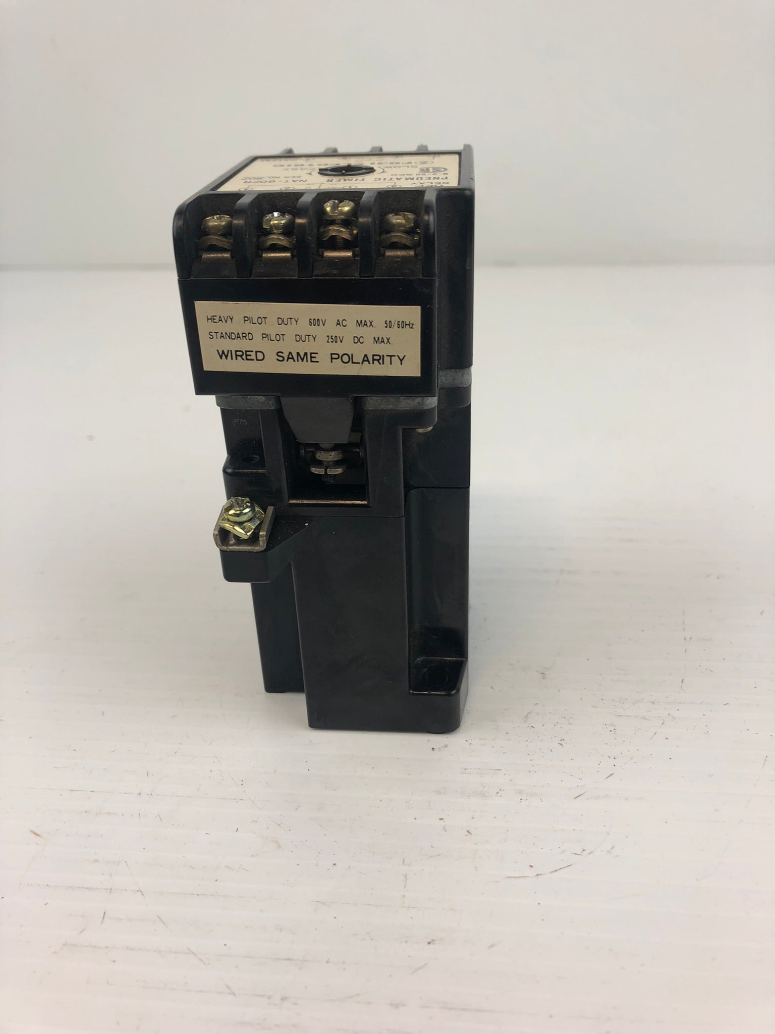Fuji Electric NAT-60FR Pneumatic Timer 0.2-60 Sec Coil Voltage 110V 50/60 Hz