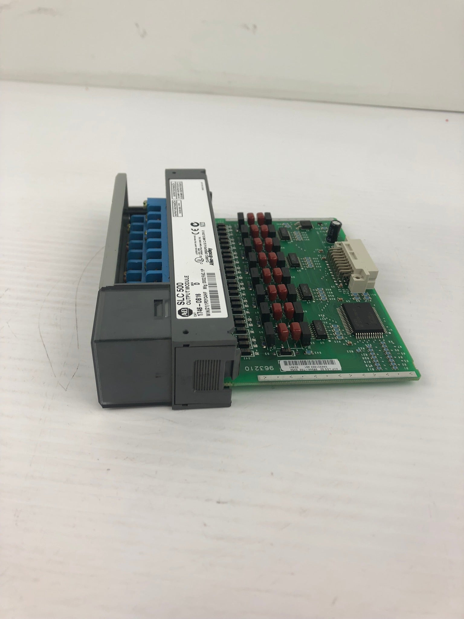 Allen-Bradley 1746-0B16 Series D Output Module SLC 500