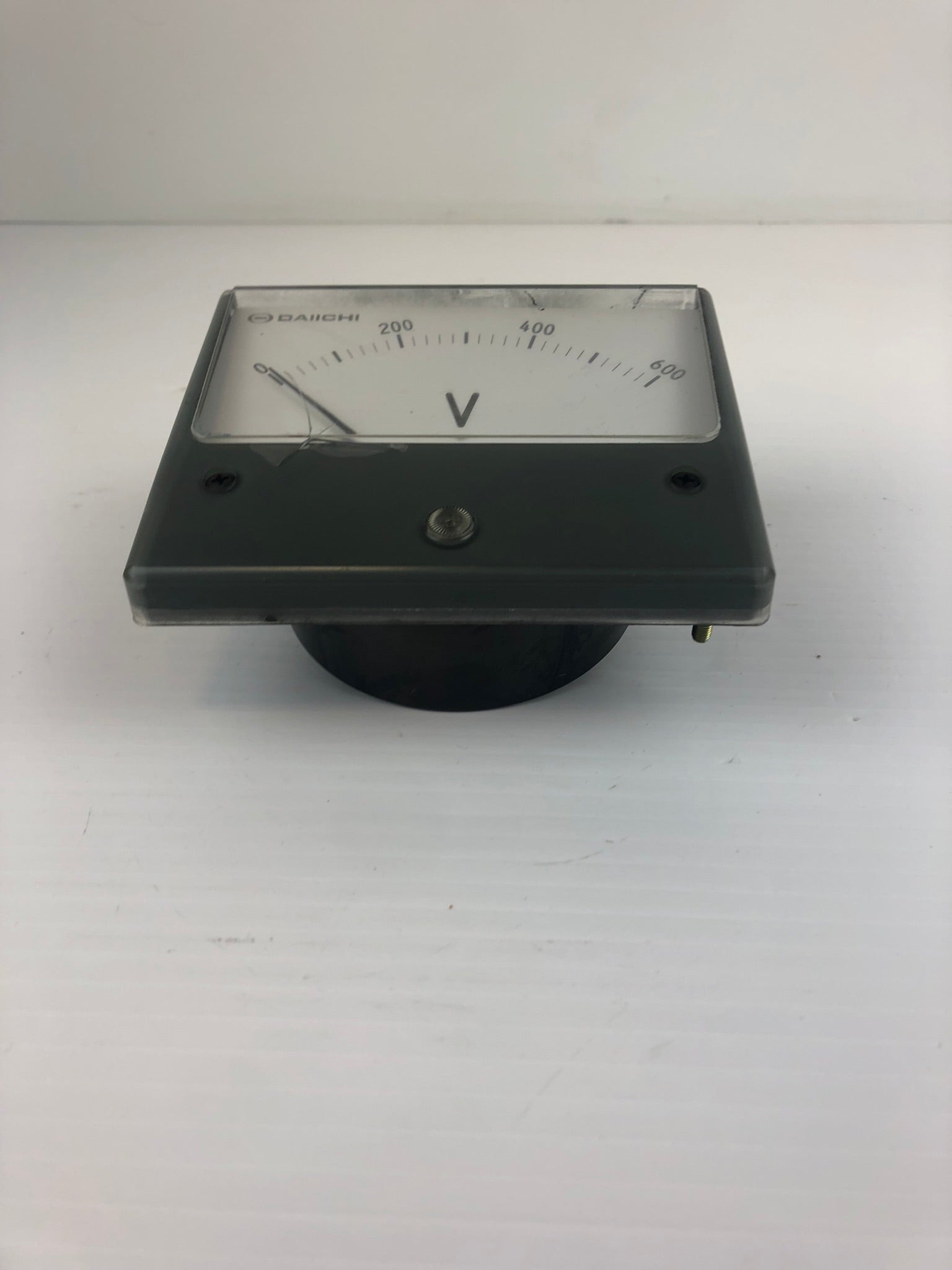 DAIICHI LMK-12C Panel Meter 0-600 Volts - 0785 II0027