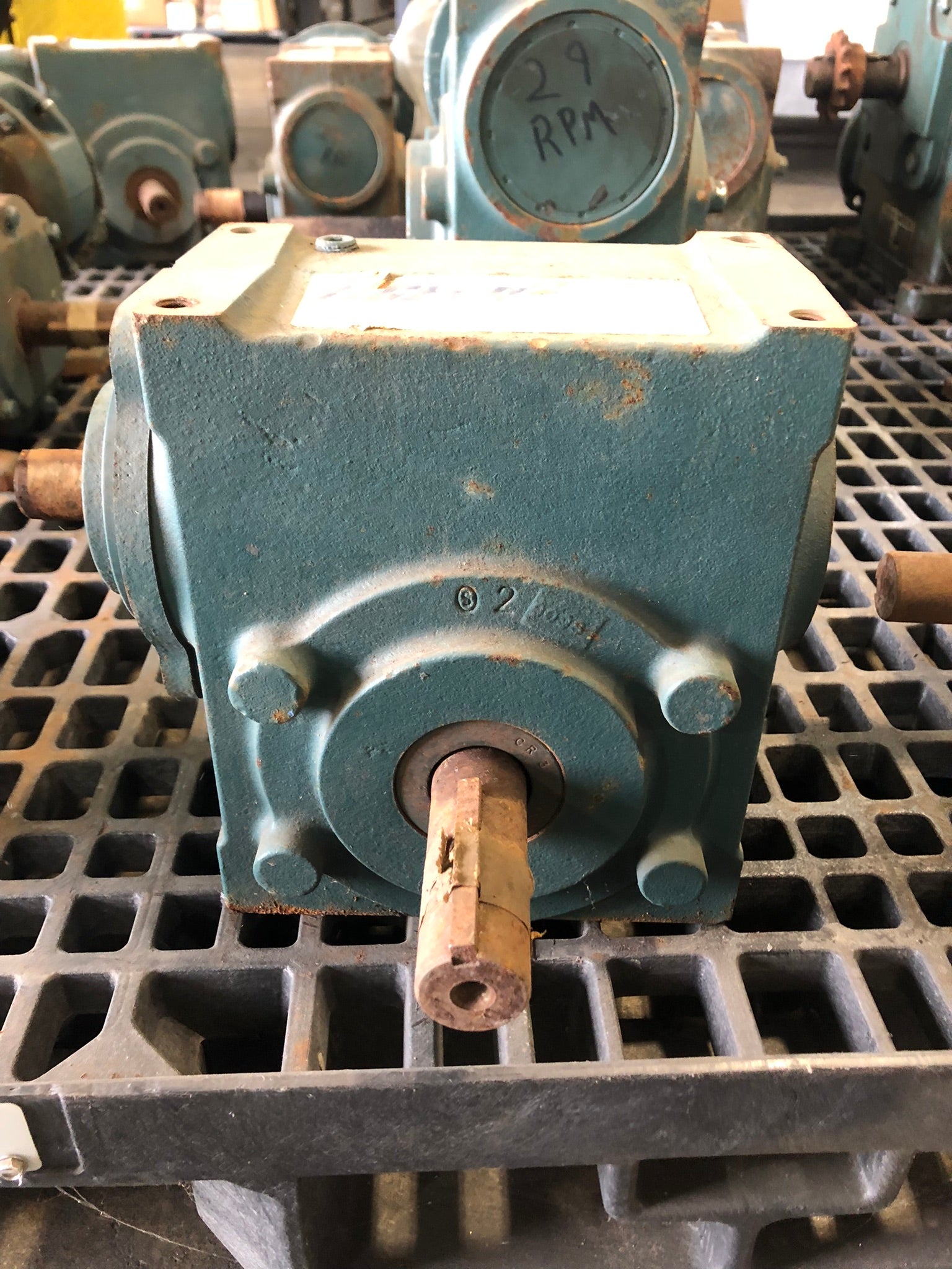TIGEAR 26S40R Gear Box Reducer Ratio 40:1 Lot B