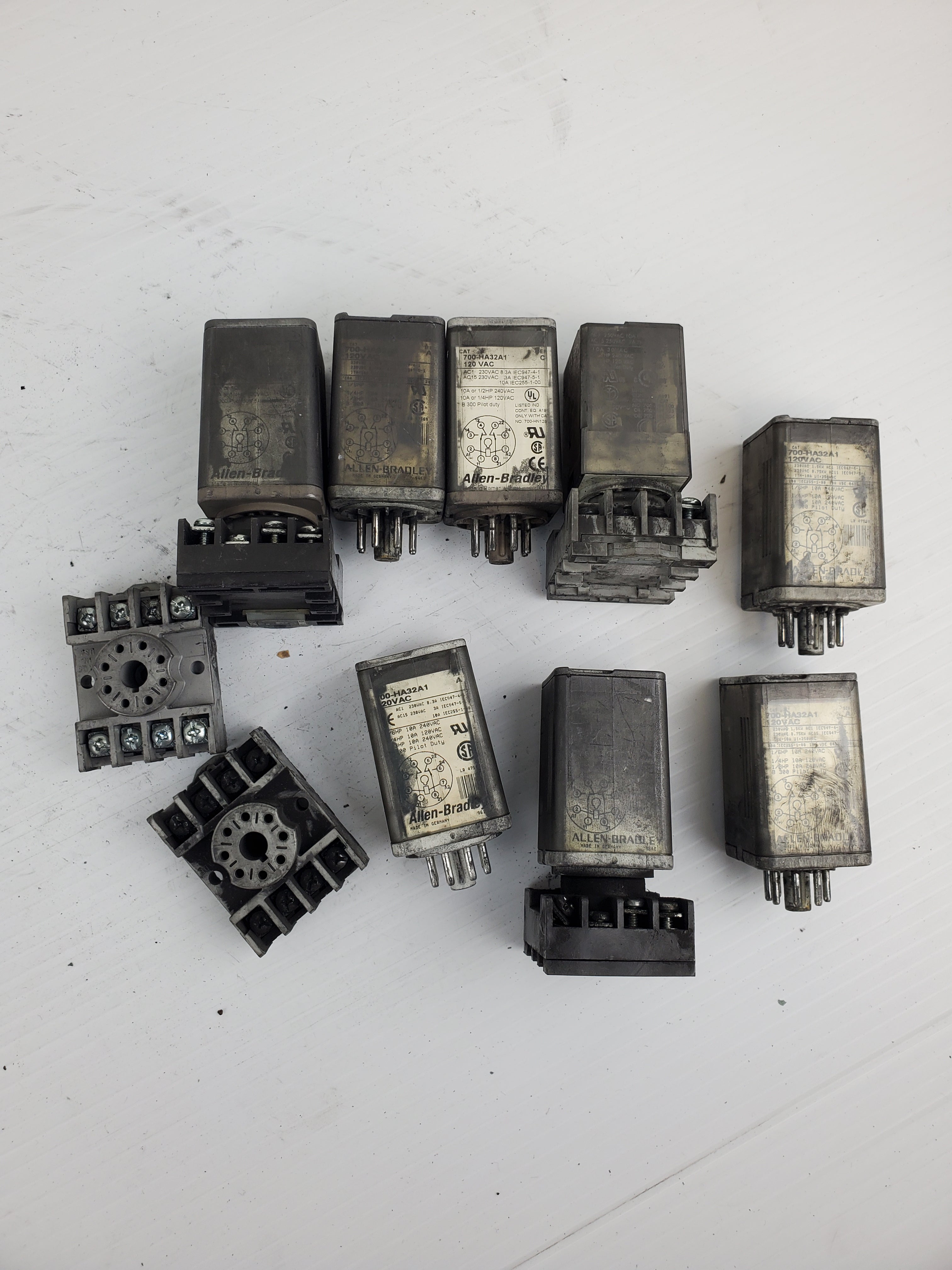 Mixed Lot of Allen-Bradley Relays and Sockets