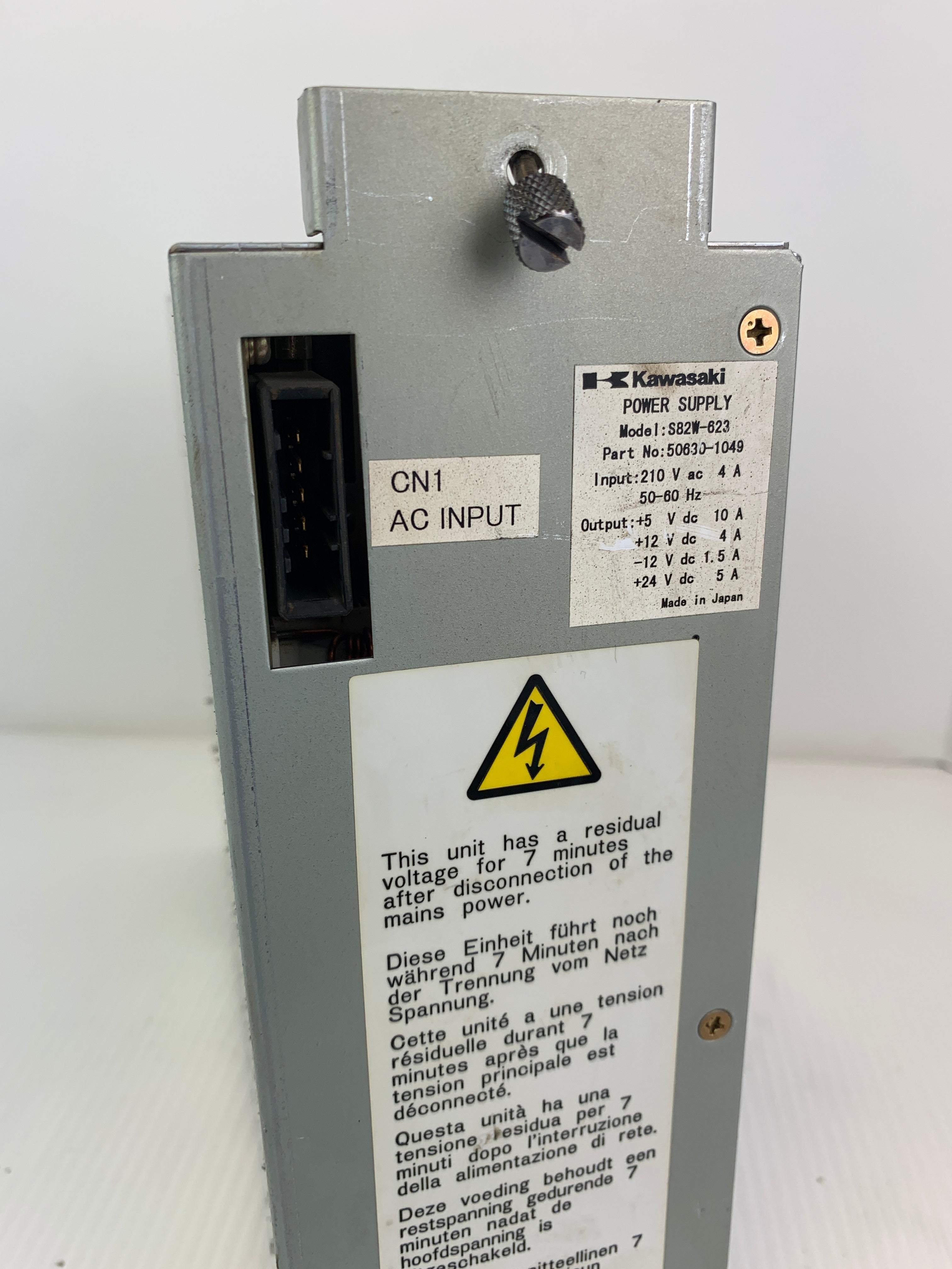 Kawasaki Power Supply Omron S82W-623 50630-1049 210 Volts