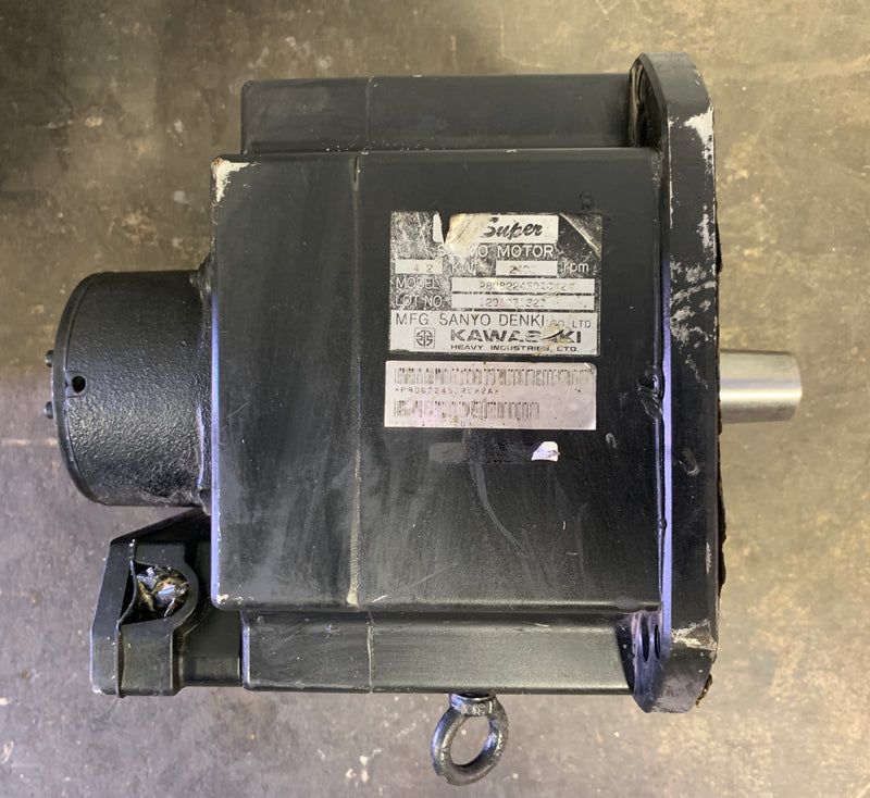 Kawasaki Servo Motor P80B22450RCX2 2400 RPM 4.2 KW