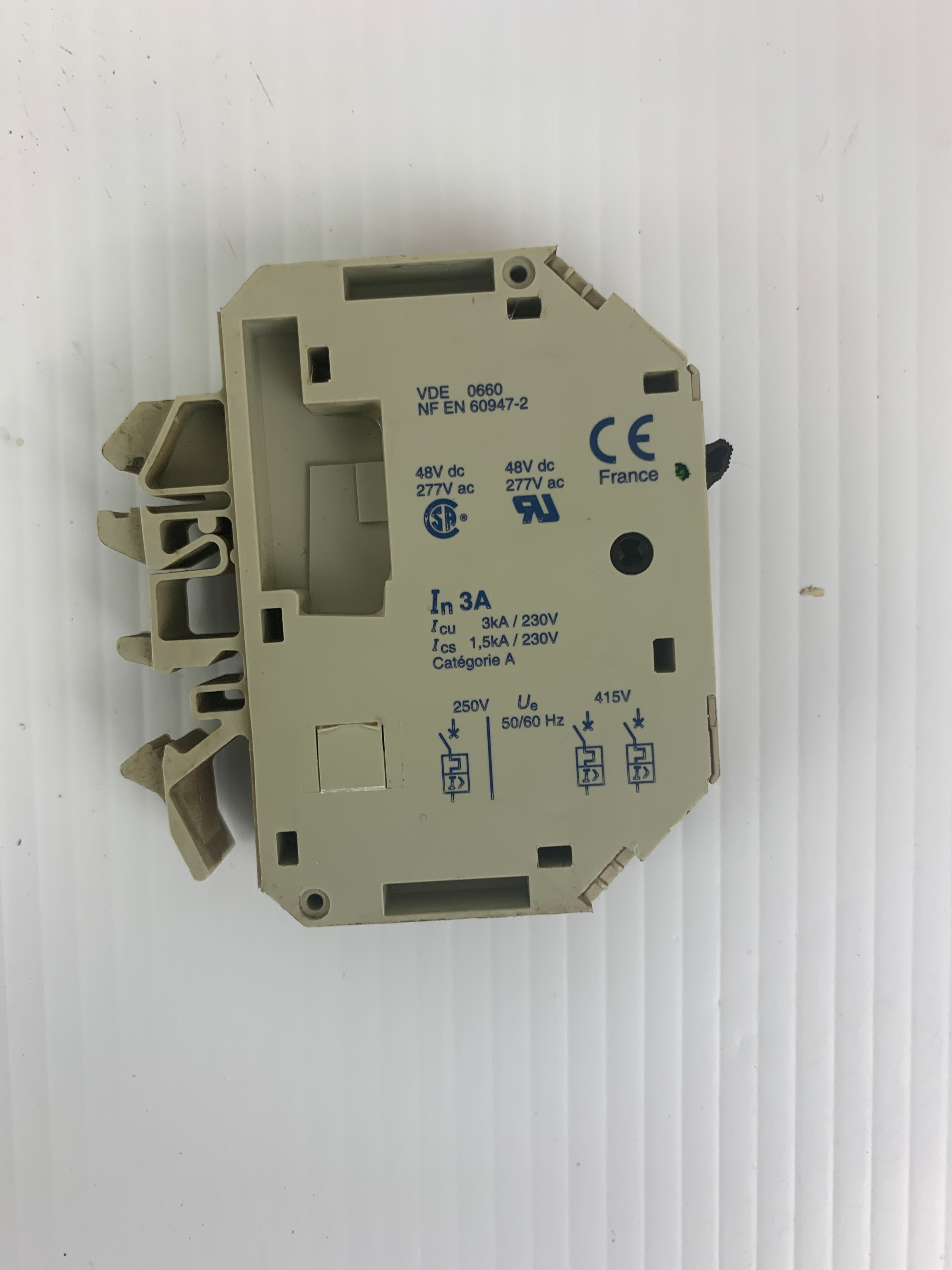 Lot of 7 Telemecanique Circuit Breaker GB2-CB08 3 Amp
