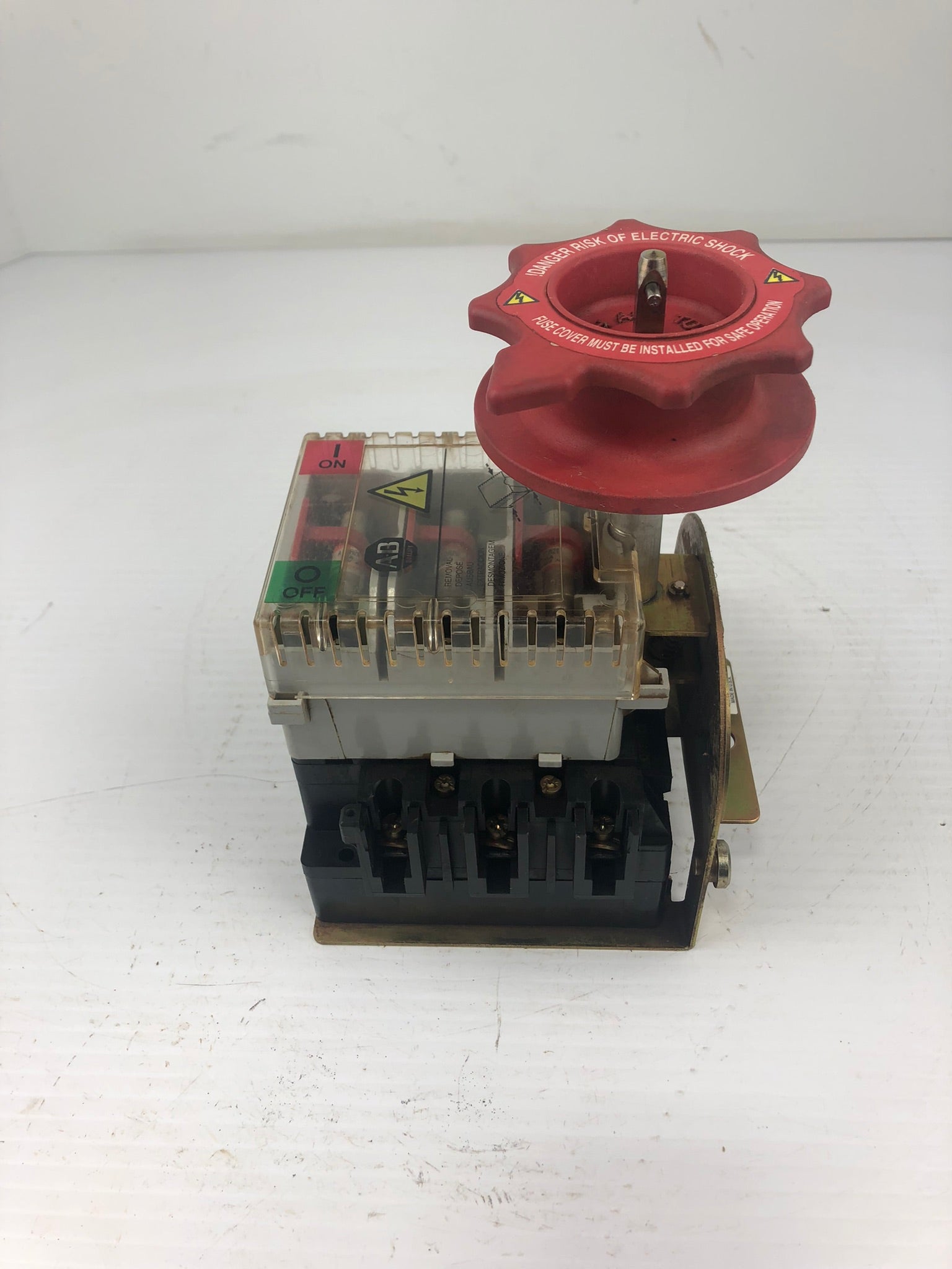 Allen-Bradley 194RF-NC030* Ser A Fused Disconnect Switch Mounted