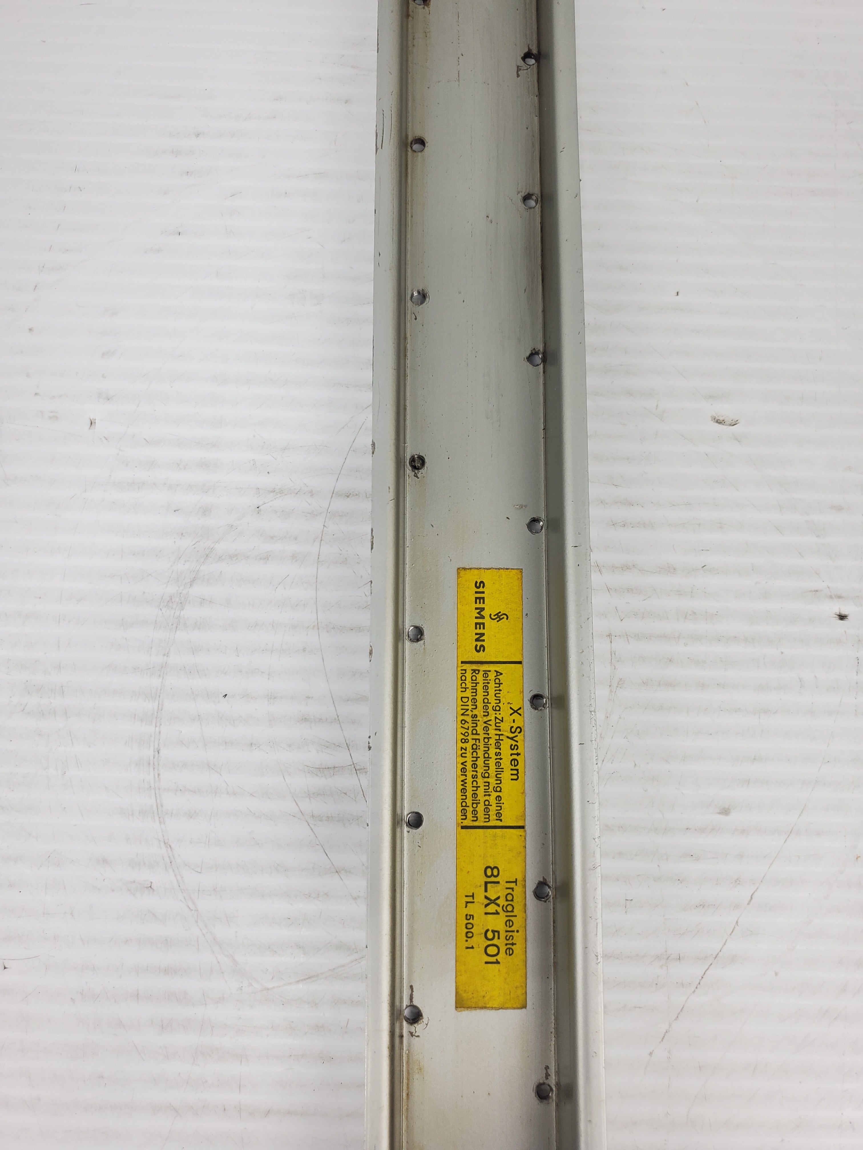 Siemens 8LX1-501 X-System Mounting Rail
