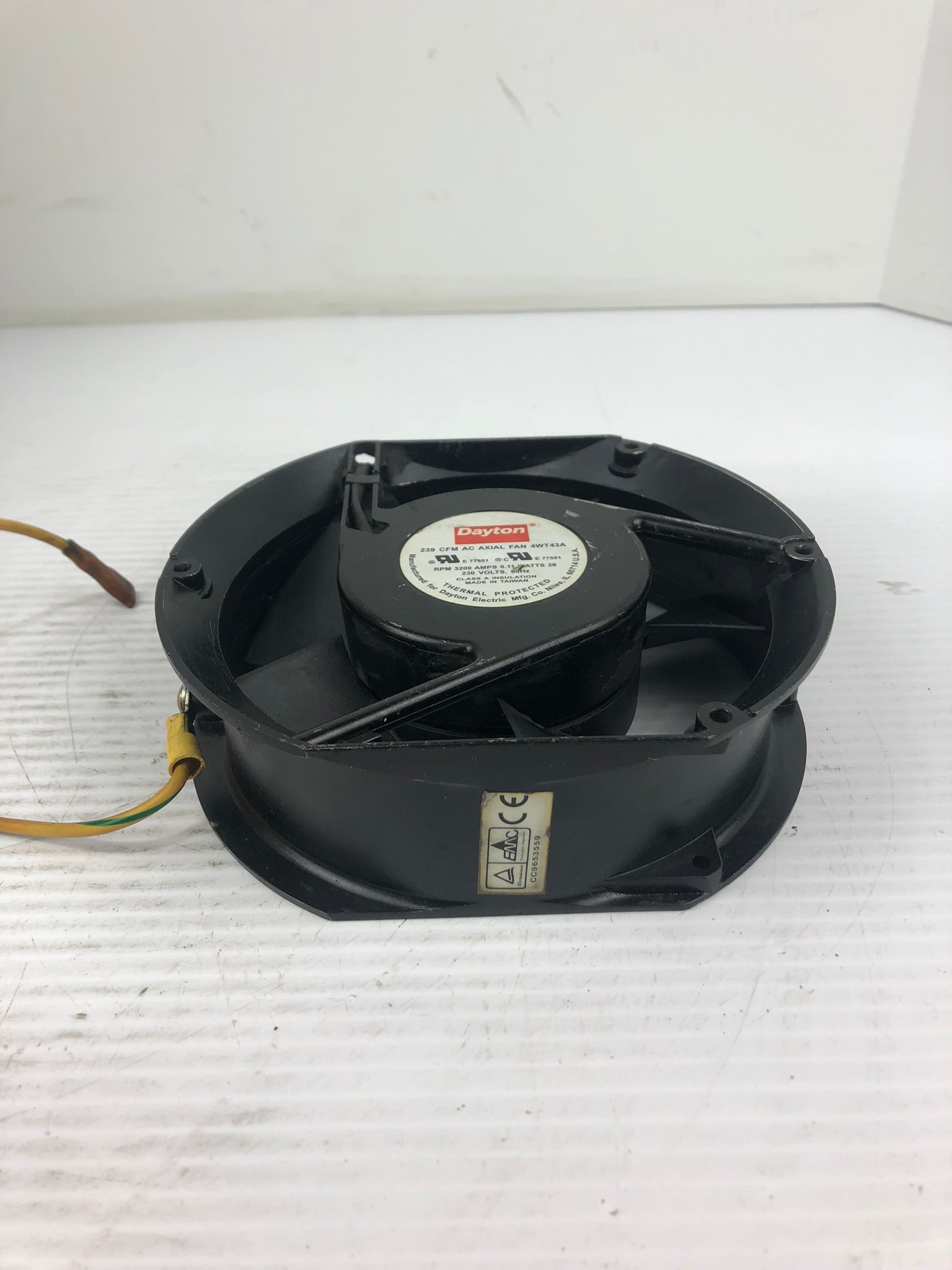 Dayton 4WT43A AC Axial Fan 239 CFM 230V 60Hz