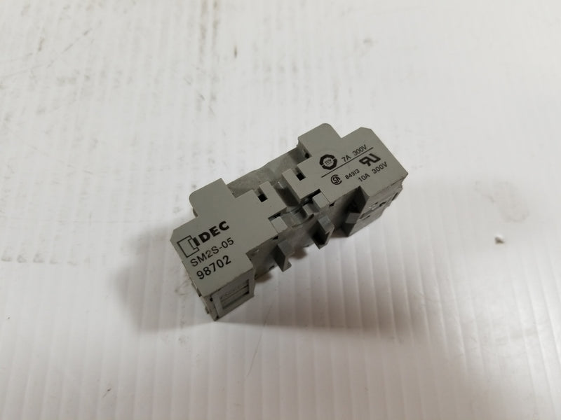 IDEC SM2S-05 Relay Socket (Lot of 6)