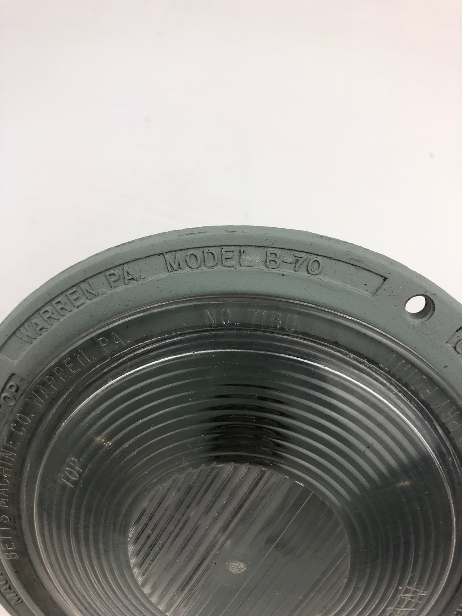 Betts Machine B-70 Snap Seal Lamp Clear Gray with Hardware SAE R-74 No, 71BU