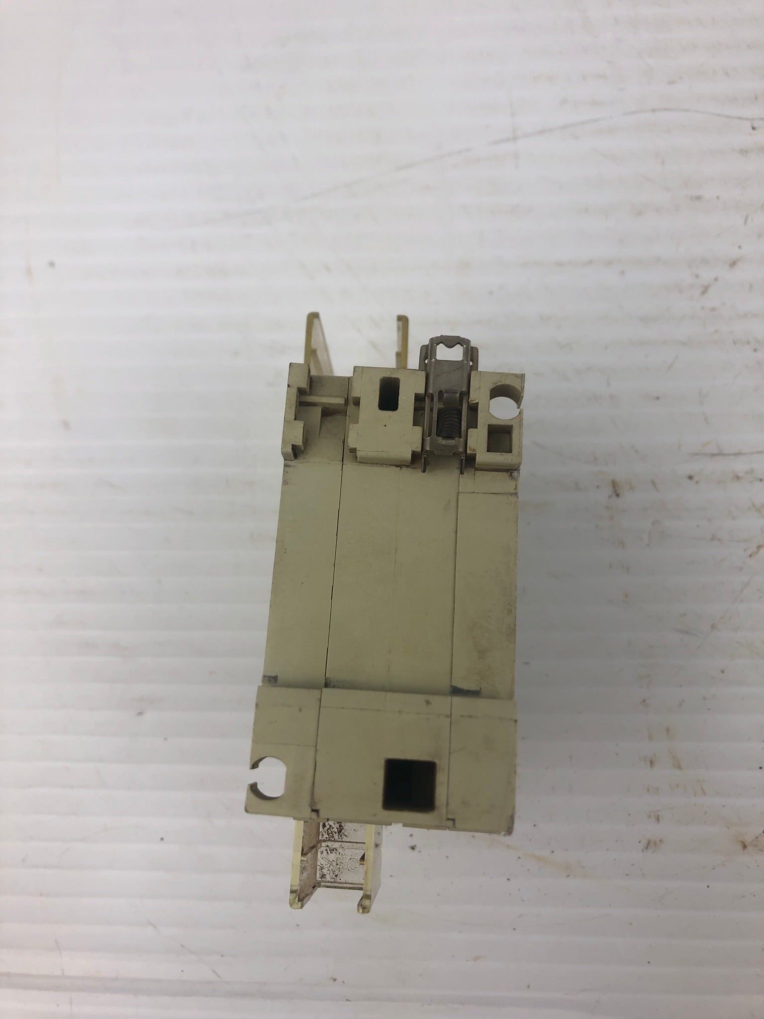 Fuji Electric CP32FS/2K Circuit Protector 2 Pole 2 Amp 50/60Hz CP32F-S002